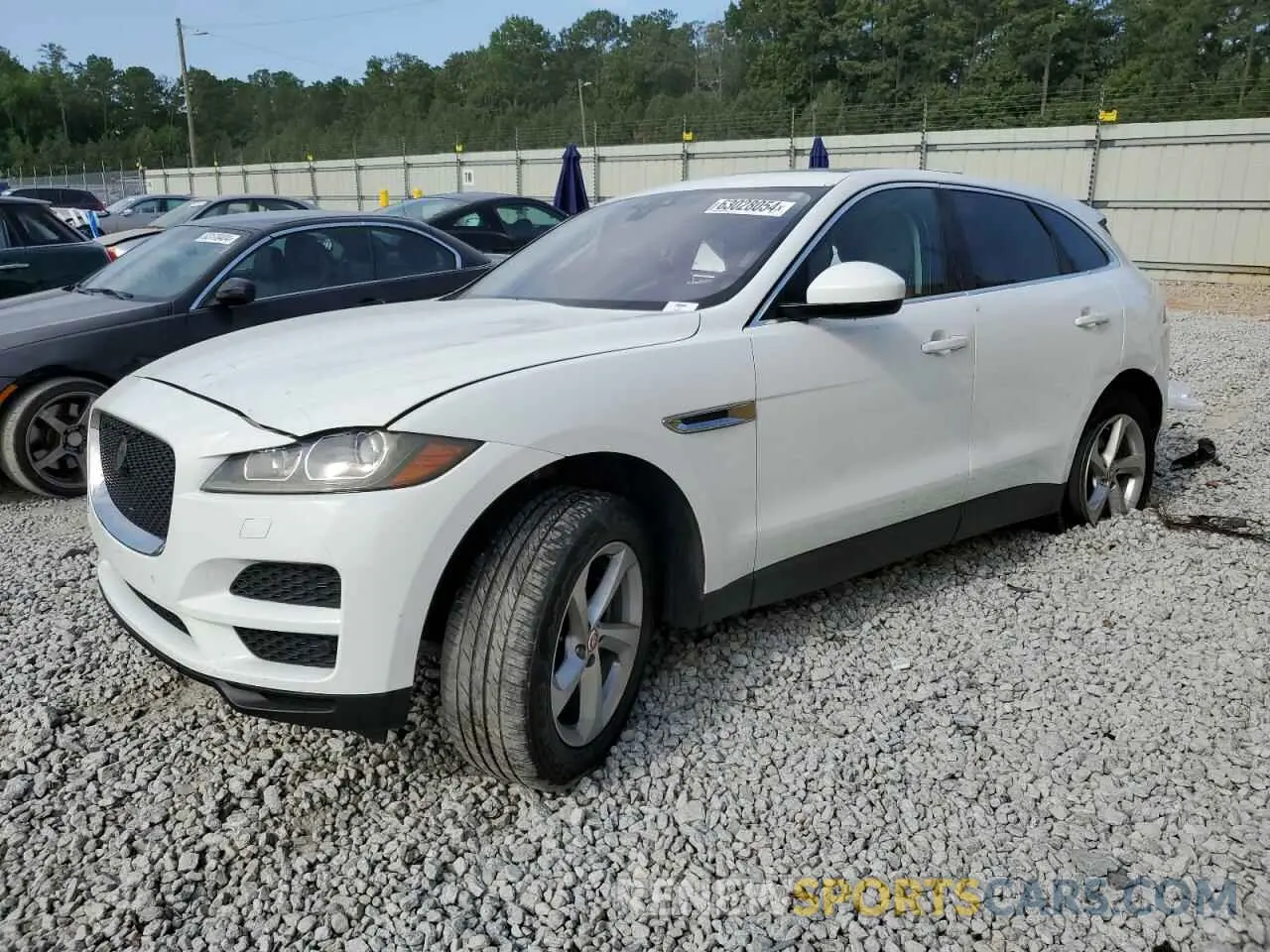 1 Фотография поврежденного автомобиля SADCJ2FX4KA608163 JAGUAR F-PACE 2019