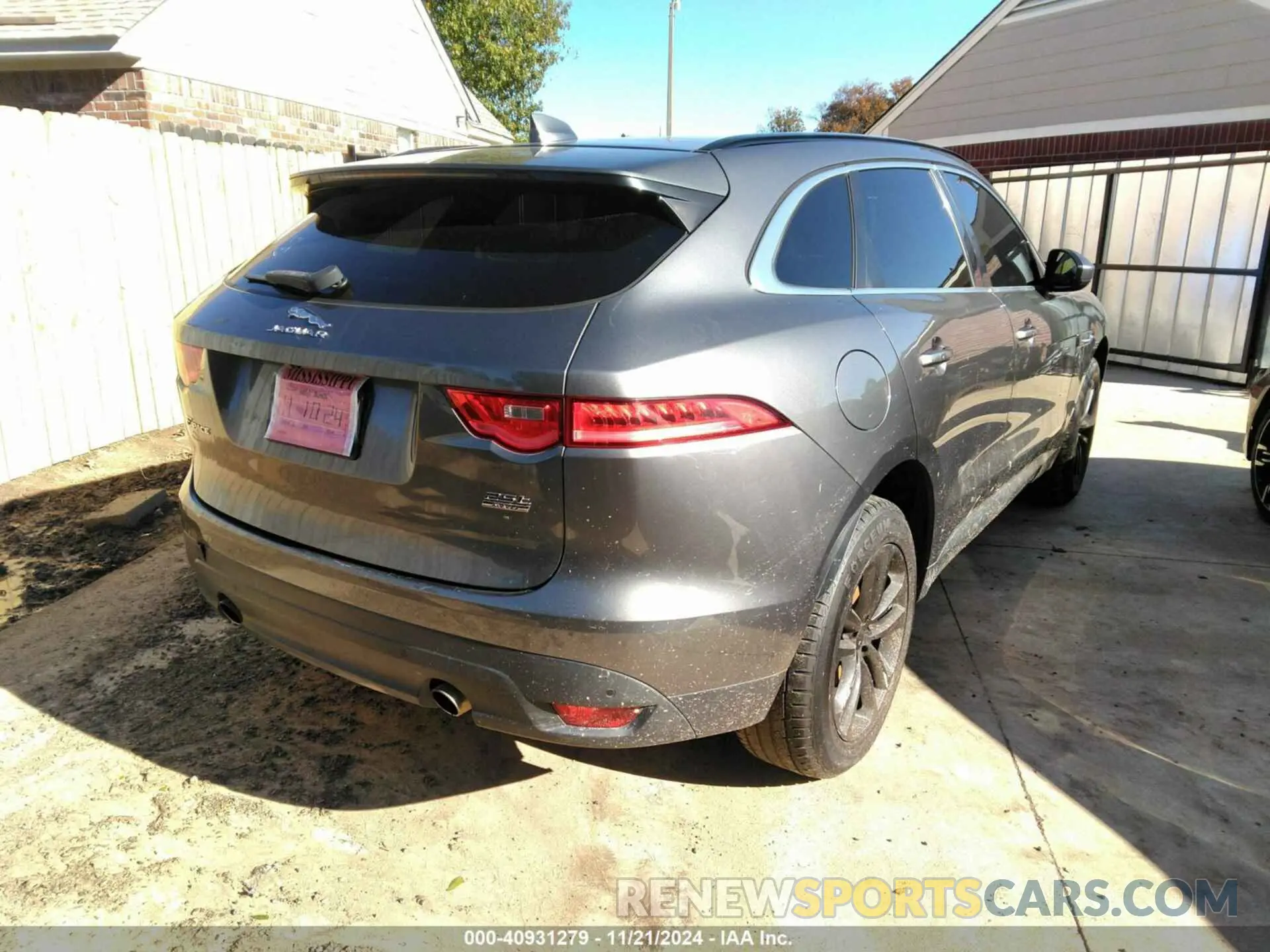 4 Фотография поврежденного автомобиля SADCJ2FX6KA360806 JAGUAR F-PACE 2019