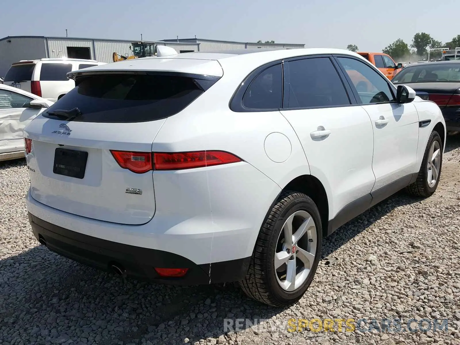 4 Photograph of a damaged car SADCJ2FX7KA601983 JAGUAR F-PACE 2019
