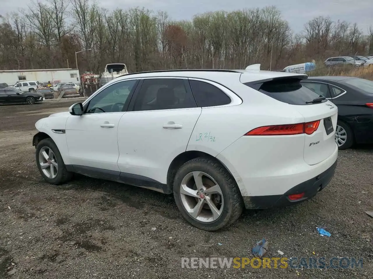 2 Photograph of a damaged car SADCJ2FX8KA366087 JAGUAR F-PACE 2019
