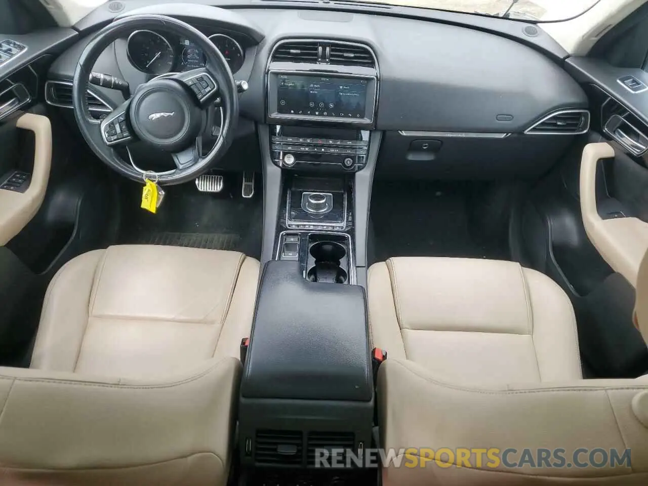 8 Photograph of a damaged car SADCJ2FX8KA366087 JAGUAR F-PACE 2019