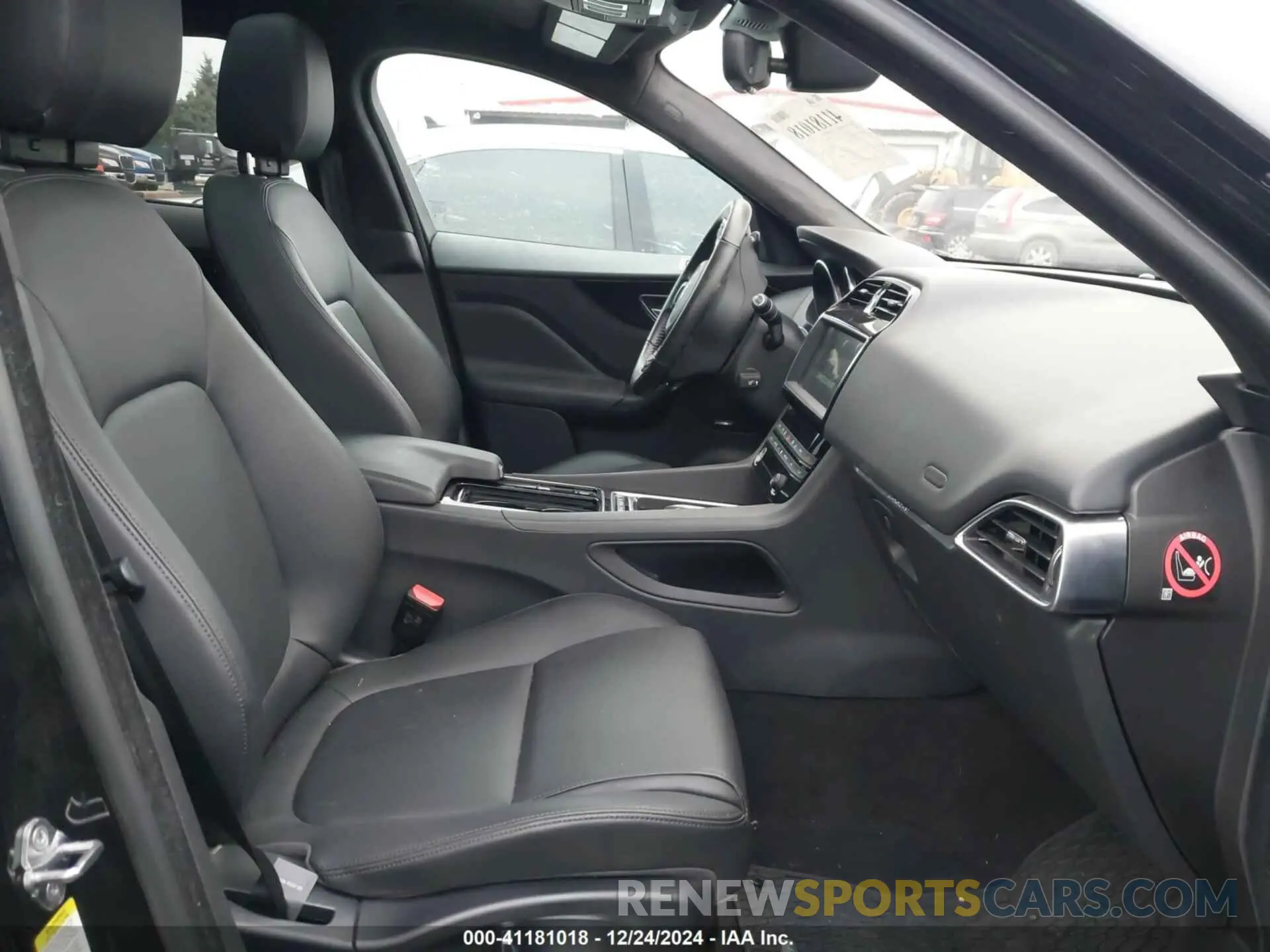 5 Photograph of a damaged car SADCJ2FX8KA367126 JAGUAR F-PACE 2019