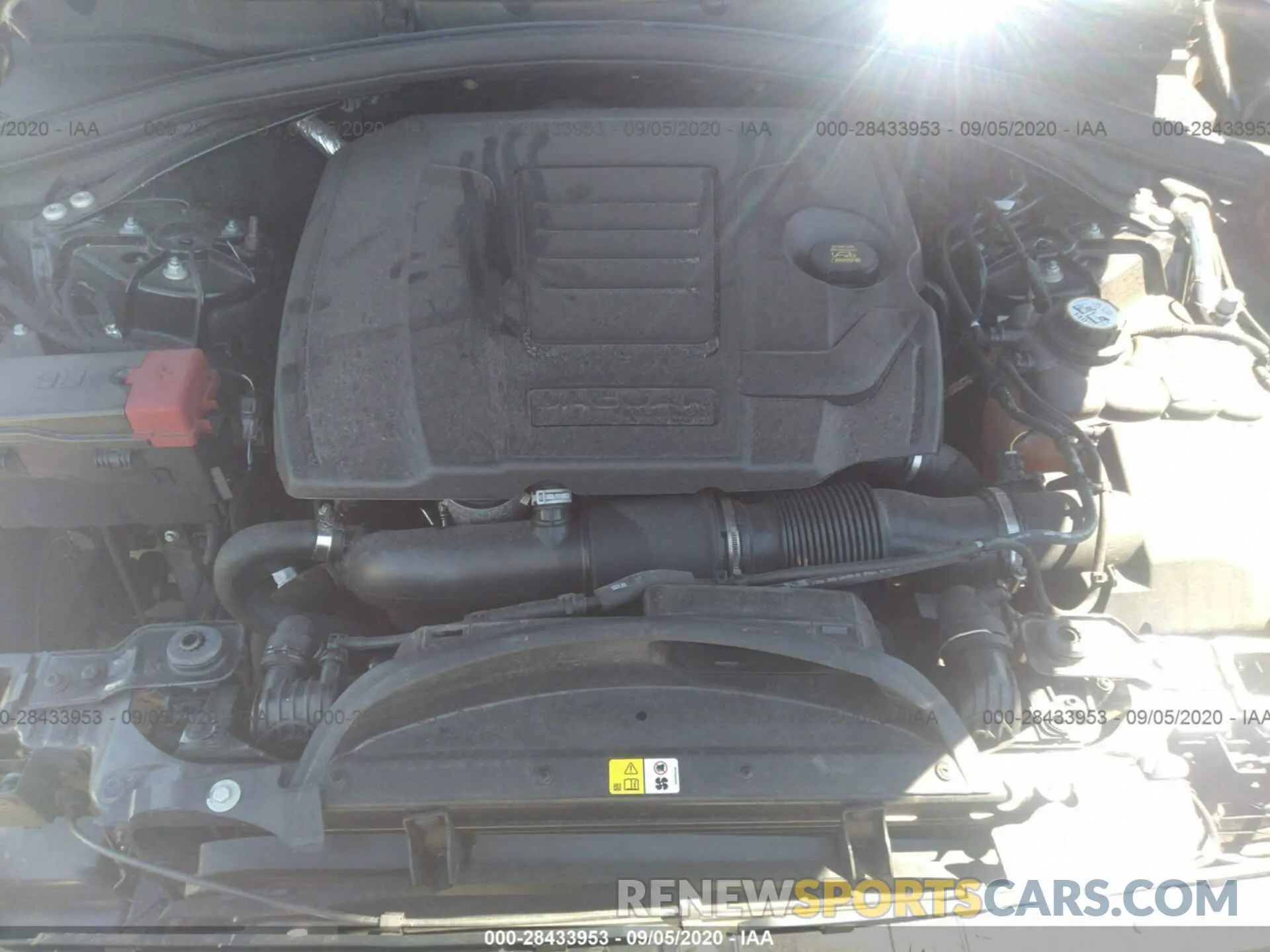 10 Photograph of a damaged car SADCJ2FX9KA607400 JAGUAR F-PACE 2019