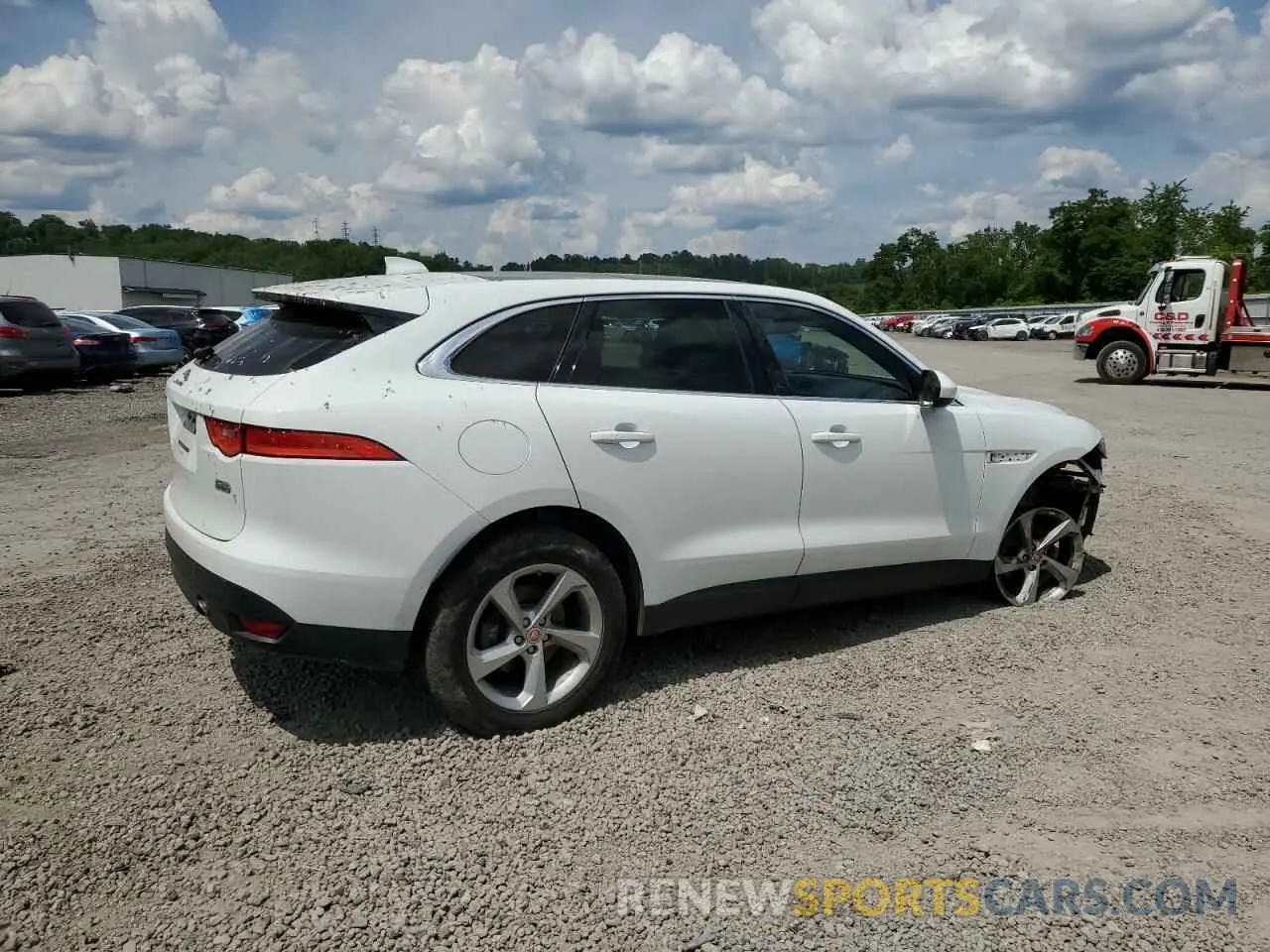 3 Photograph of a damaged car SADCJ2FXXKA354619 JAGUAR F-PACE 2019