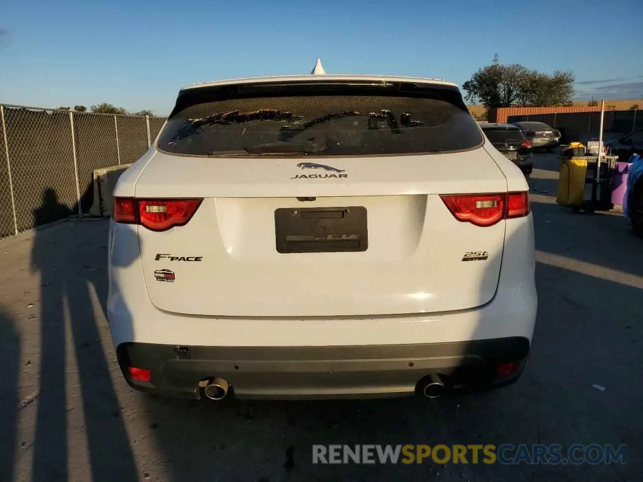 6 Photograph of a damaged car SADCJ2FXXKA602187 JAGUAR F-PACE 2019