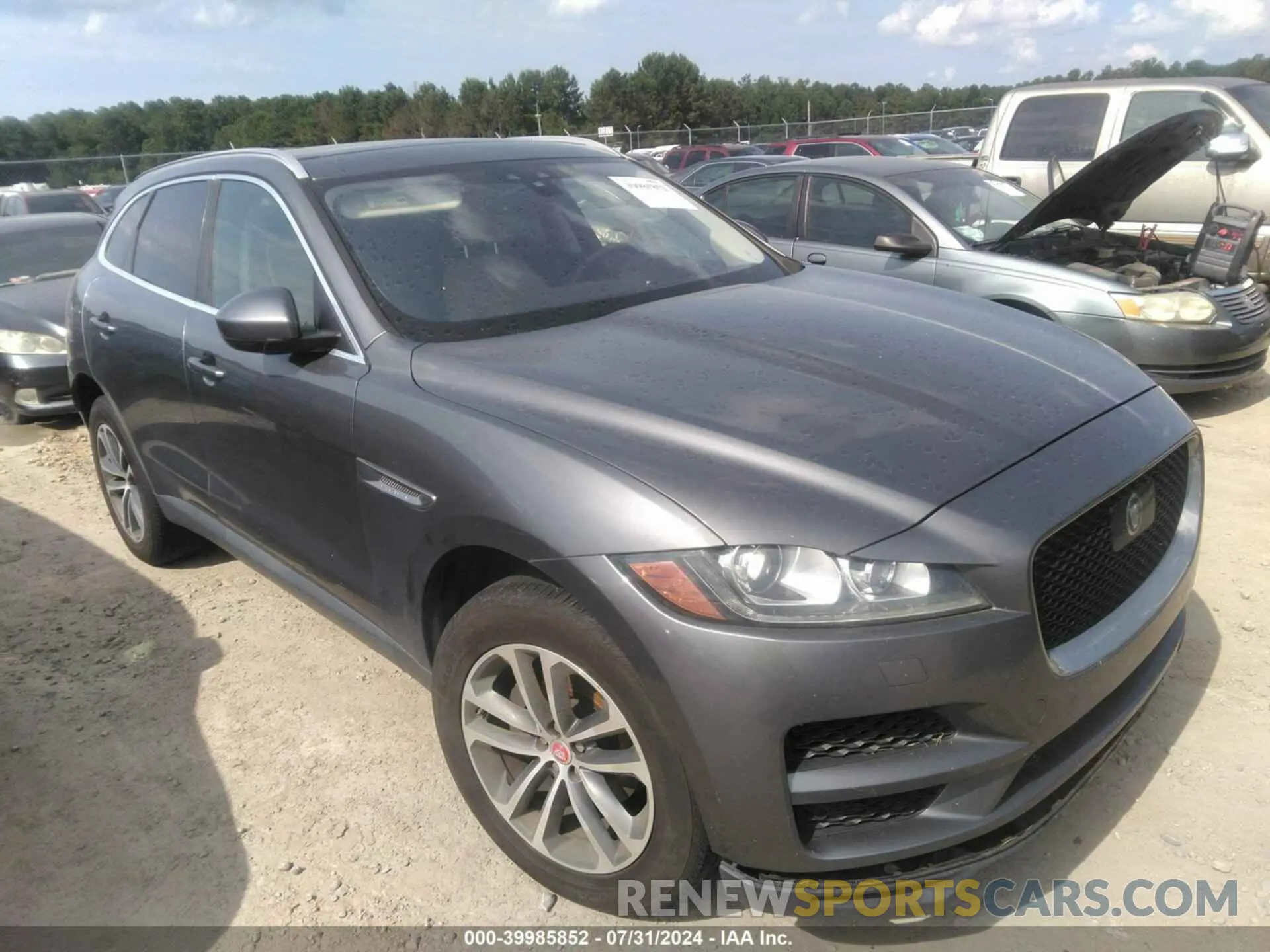 1 Фотография поврежденного автомобиля SADCJ2FXXKA610855 JAGUAR F-PACE 2019