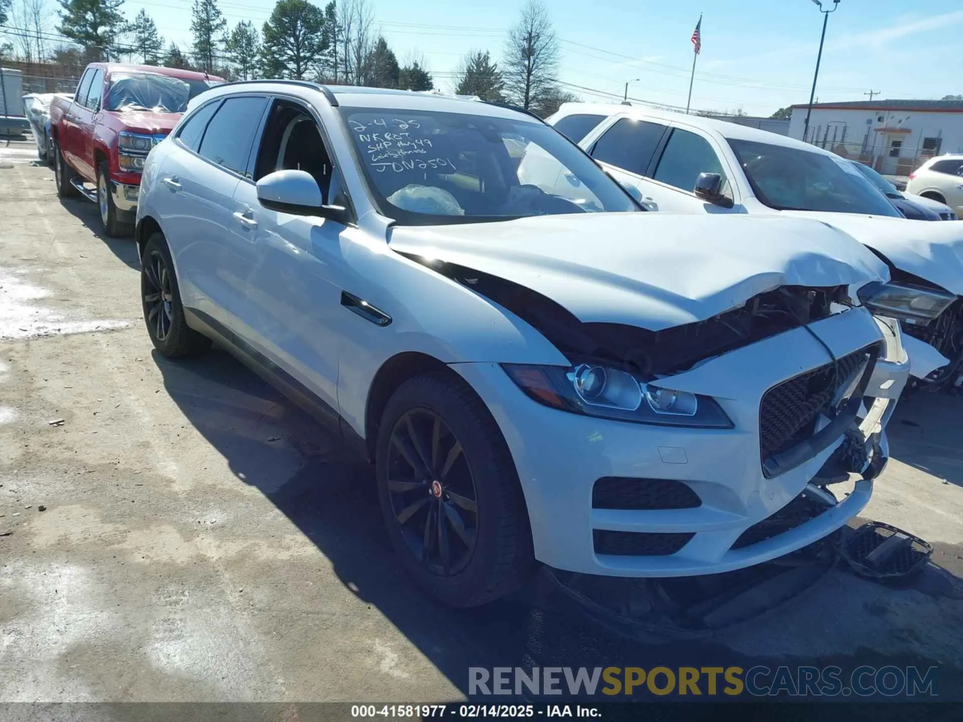 1 Photograph of a damaged car SADCK2FN7KA394765 JAGUAR F-PACE 2019