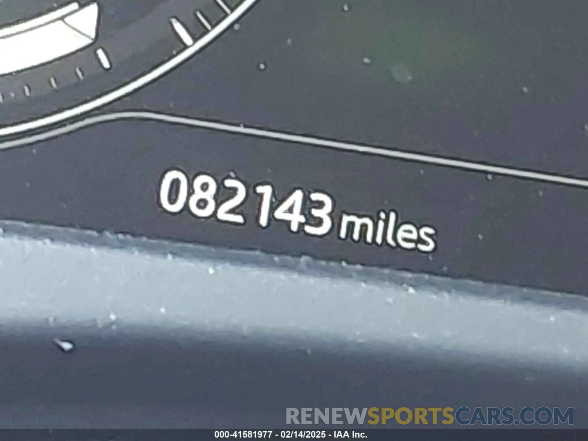 16 Photograph of a damaged car SADCK2FN7KA394765 JAGUAR F-PACE 2019