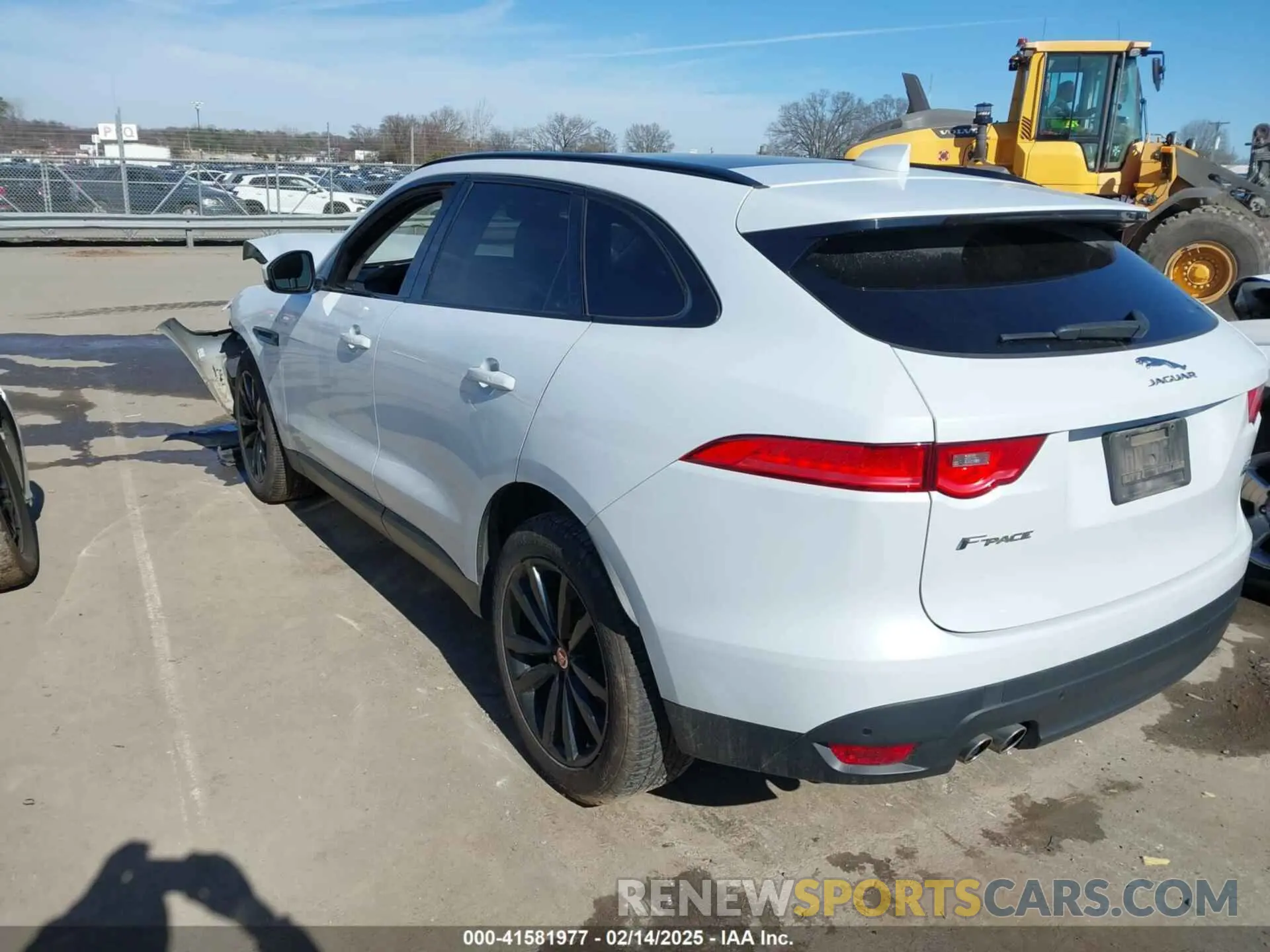 3 Photograph of a damaged car SADCK2FN7KA394765 JAGUAR F-PACE 2019
