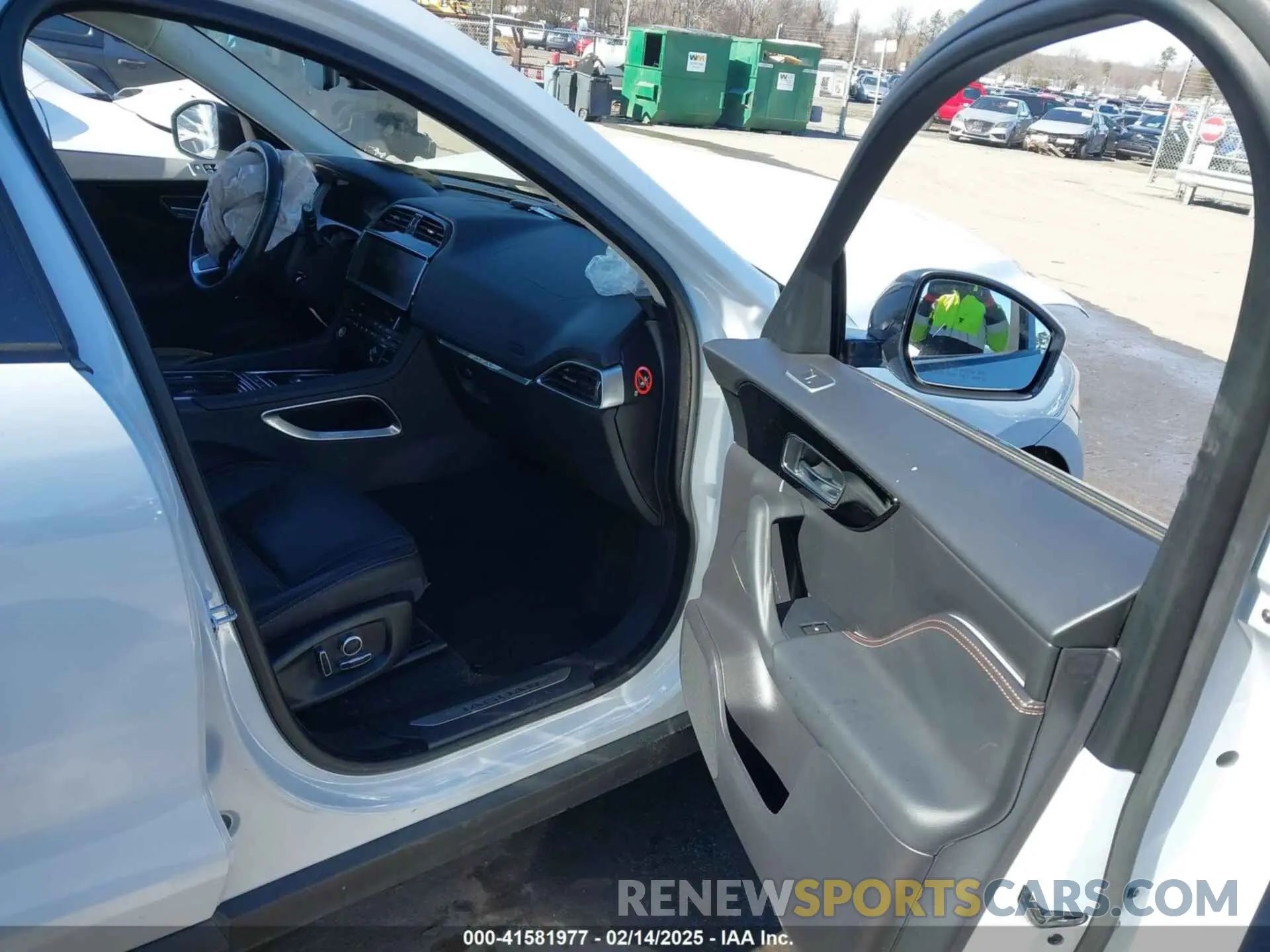 5 Photograph of a damaged car SADCK2FN7KA394765 JAGUAR F-PACE 2019