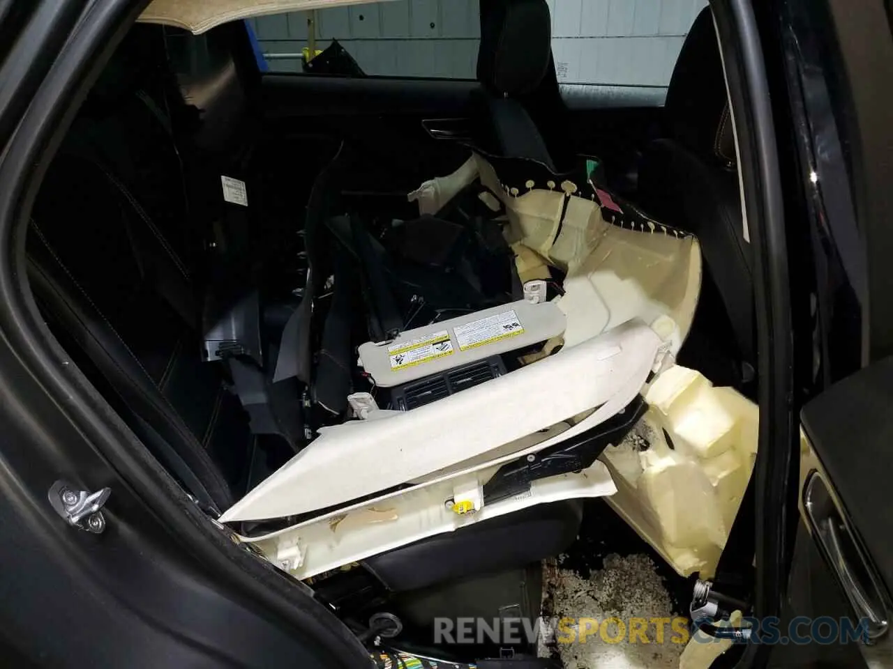 11 Photograph of a damaged car SADCK2FX7KA366367 JAGUAR F-PACE 2019