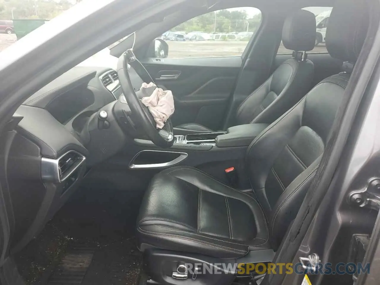 7 Photograph of a damaged car SADCK2FX7KA612110 JAGUAR F-PACE 2019