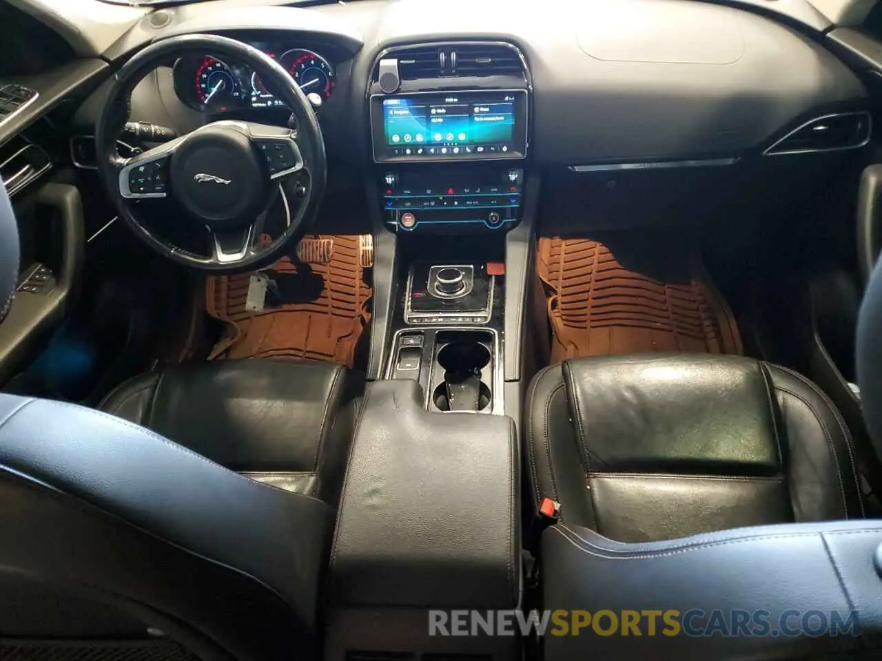 8 Photograph of a damaged car SADCK2GX0KA395143 JAGUAR F-PACE 2019