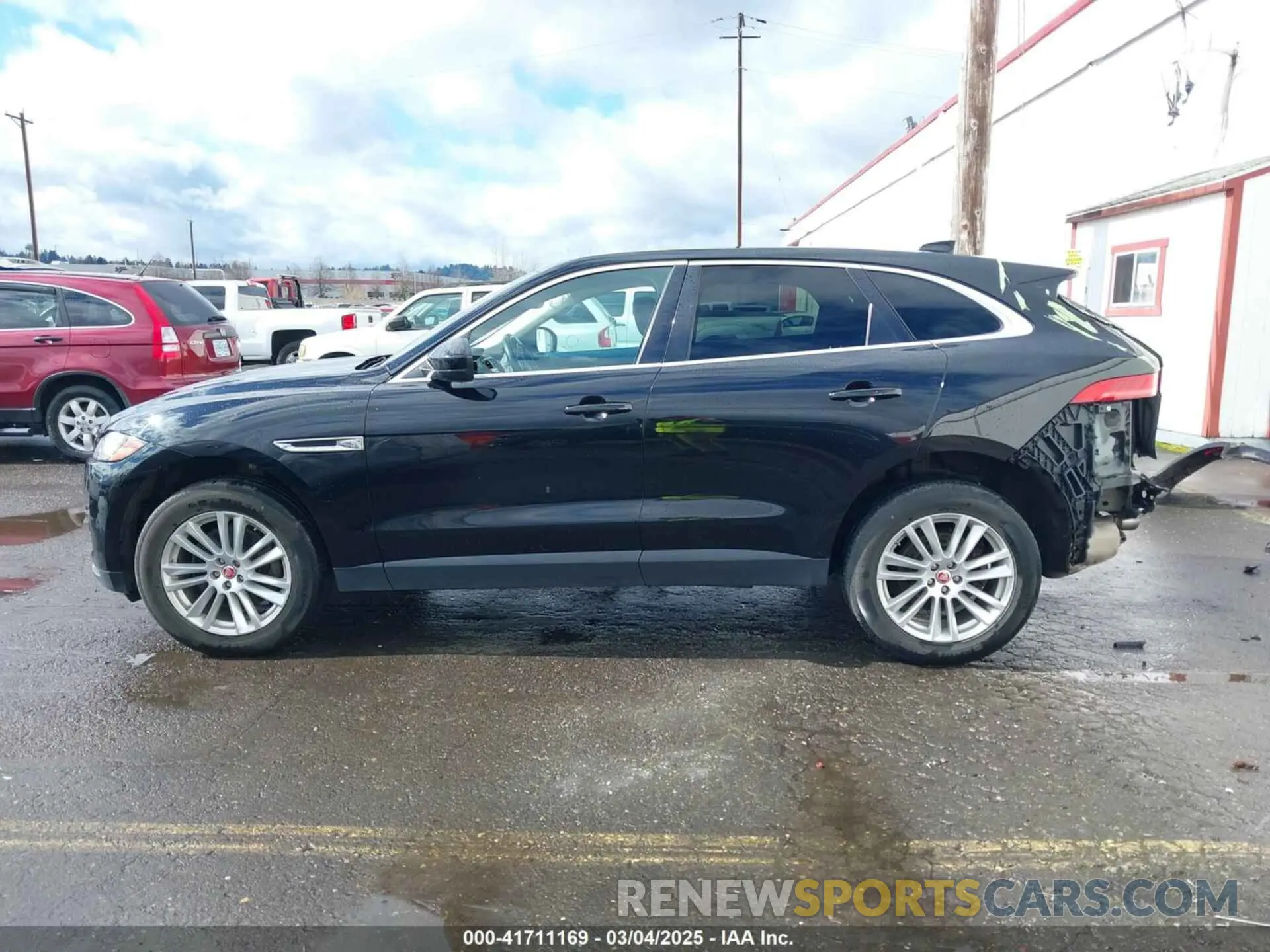 14 Photograph of a damaged car SADCK2GX1KA391800 JAGUAR F-PACE 2019