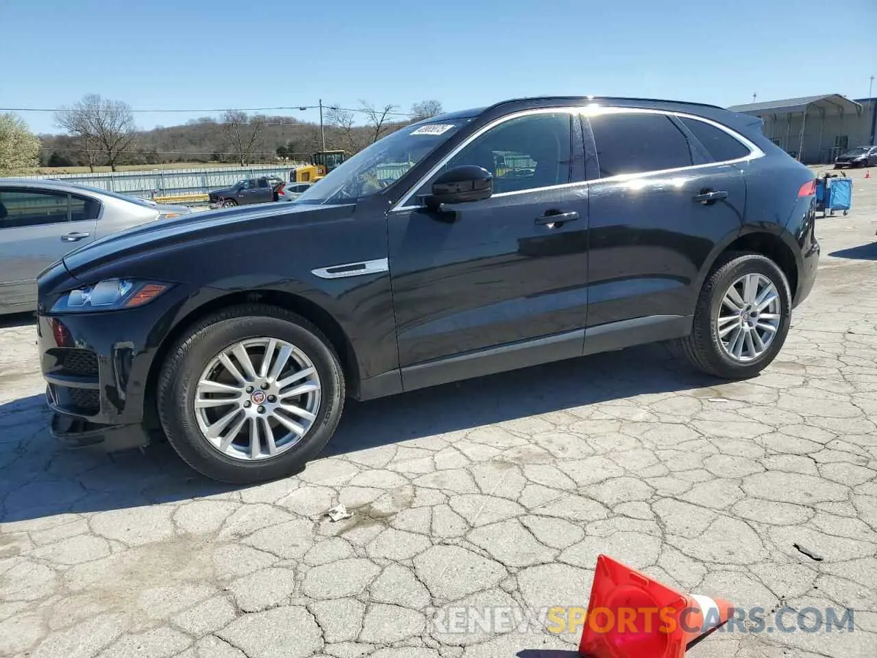 1 Фотография поврежденного автомобиля SADCK2GX9KA368541 JAGUAR F-PACE 2019