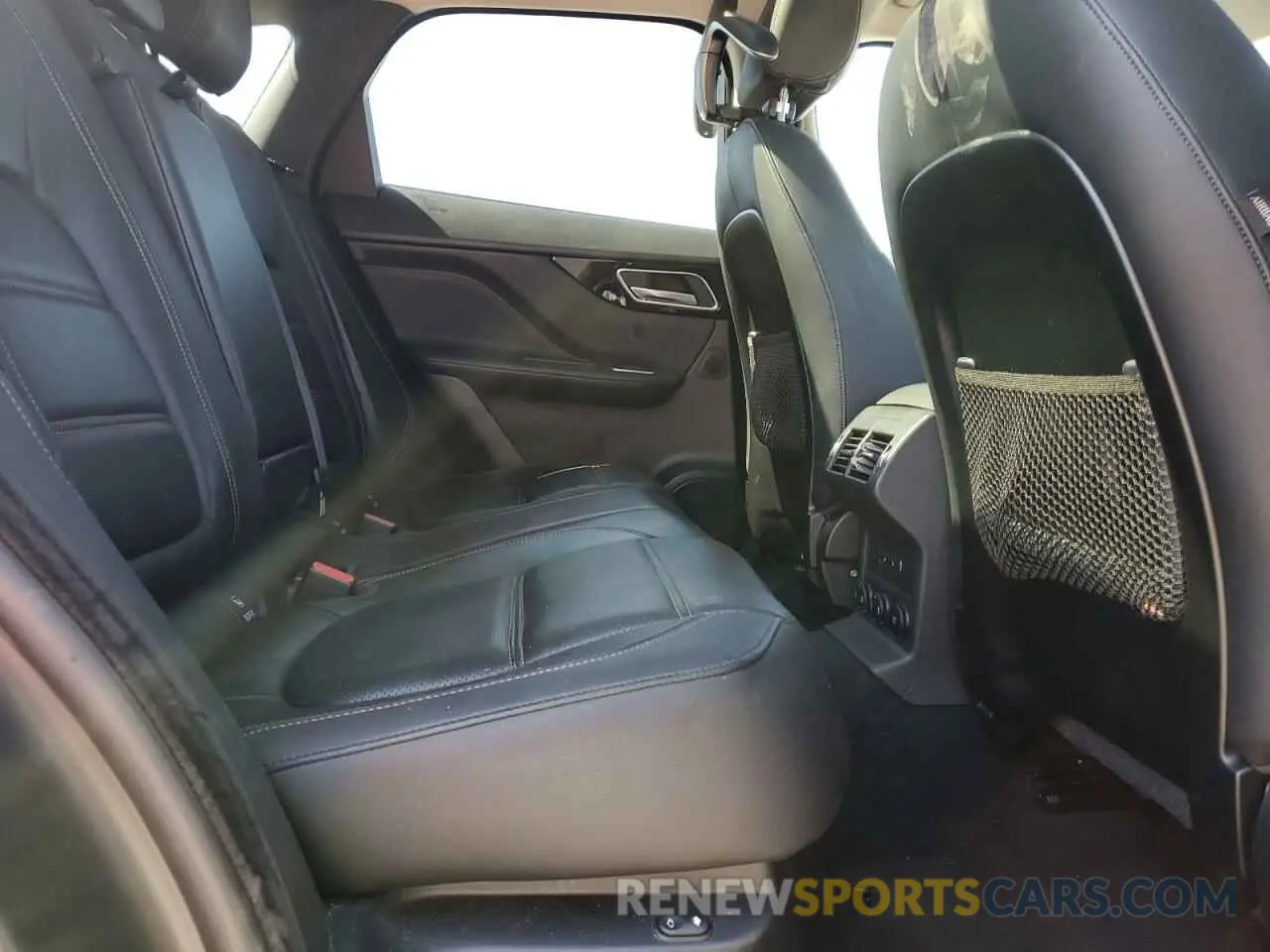 12 Фотография поврежденного автомобиля SADCK2GX9KA368541 JAGUAR F-PACE 2019