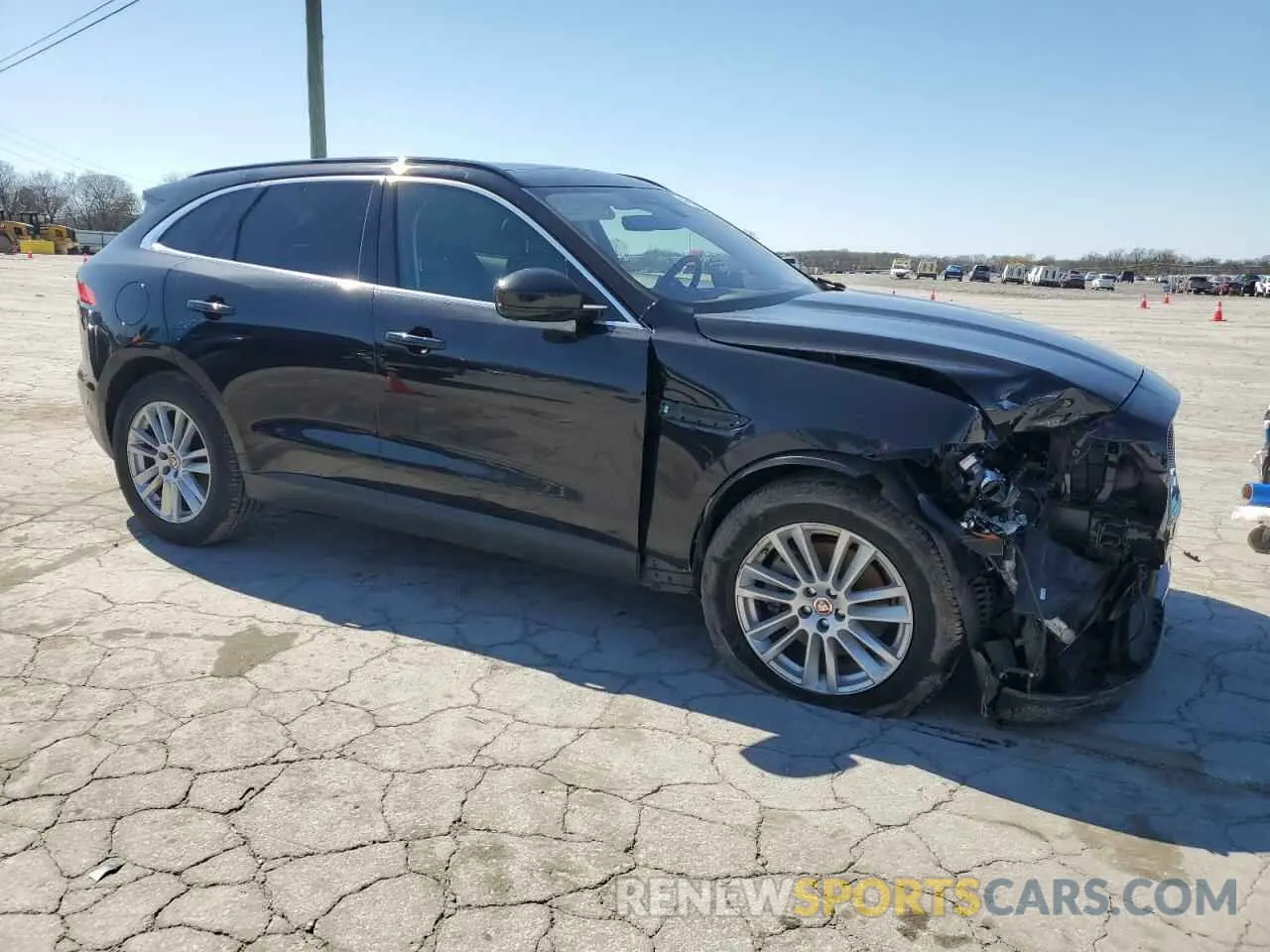 4 Фотография поврежденного автомобиля SADCK2GX9KA368541 JAGUAR F-PACE 2019
