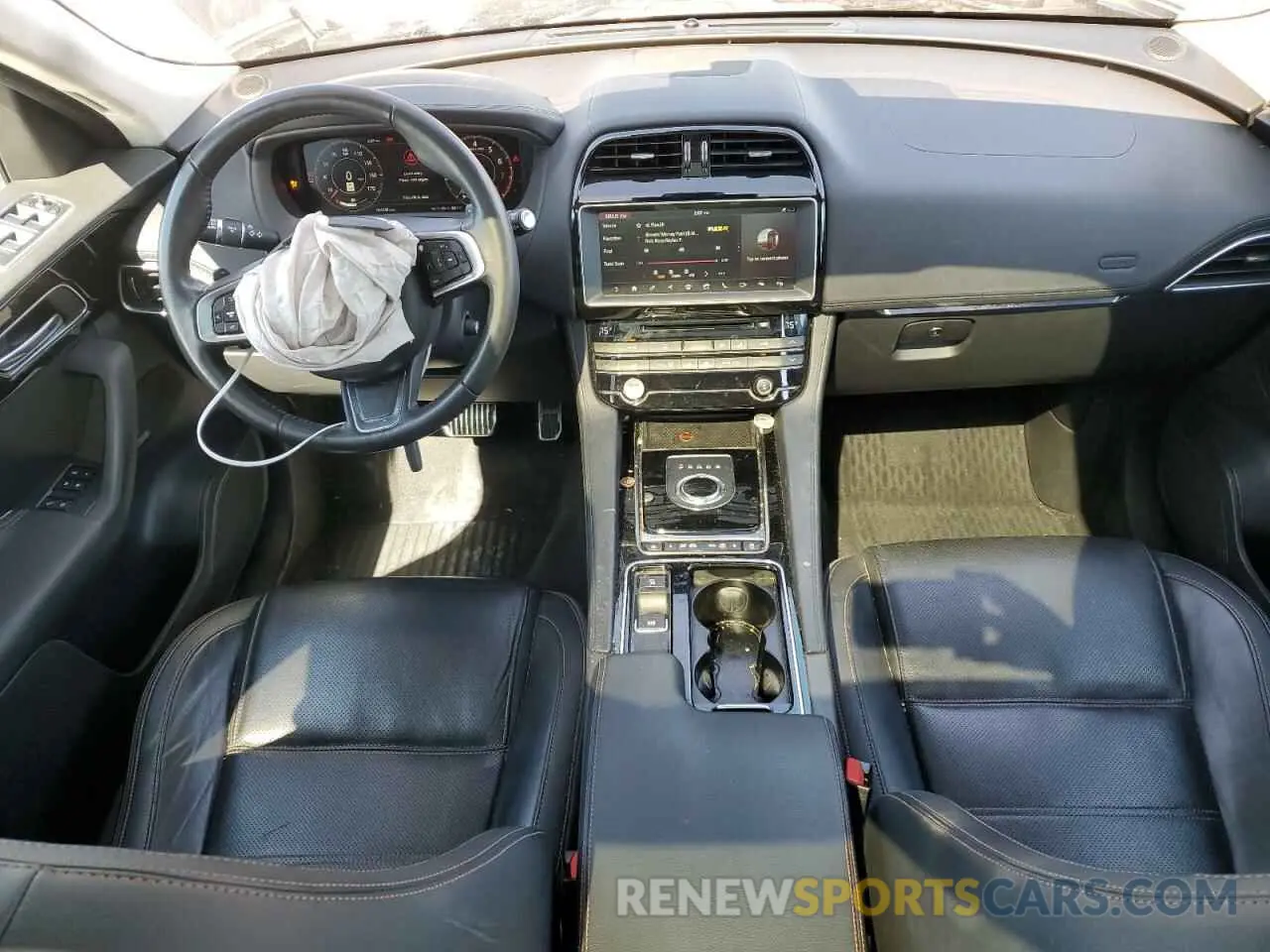 8 Фотография поврежденного автомобиля SADCK2GX9KA368541 JAGUAR F-PACE 2019