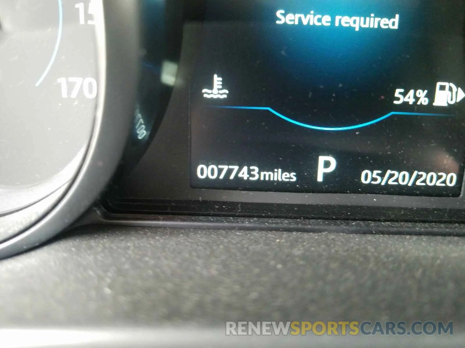8 Photograph of a damaged car SADCL2FX0KA351979 JAGUAR F-PACE 2019