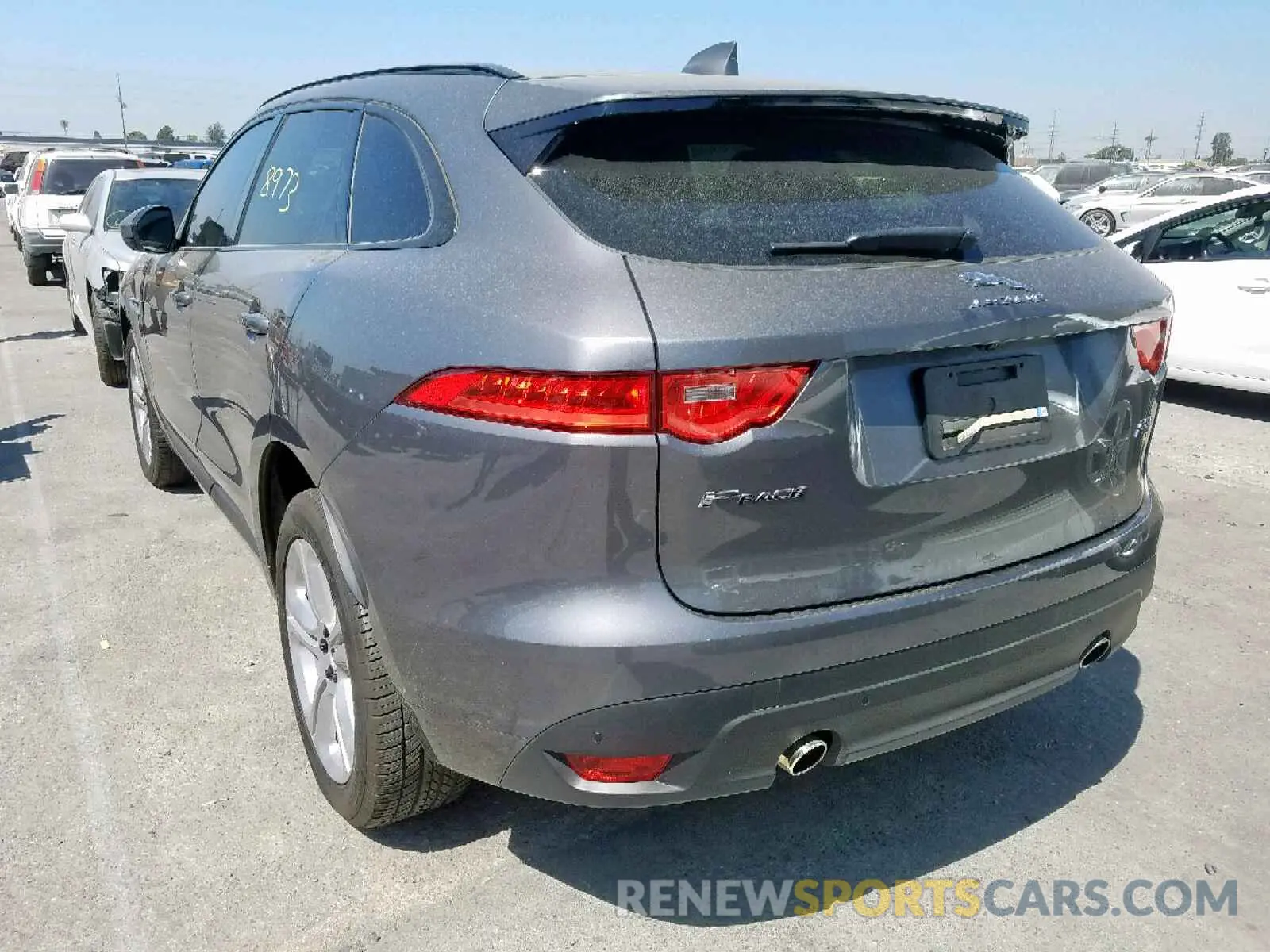 3 Photograph of a damaged car SADCL2FXXKA355960 JAGUAR F-PACE 2019