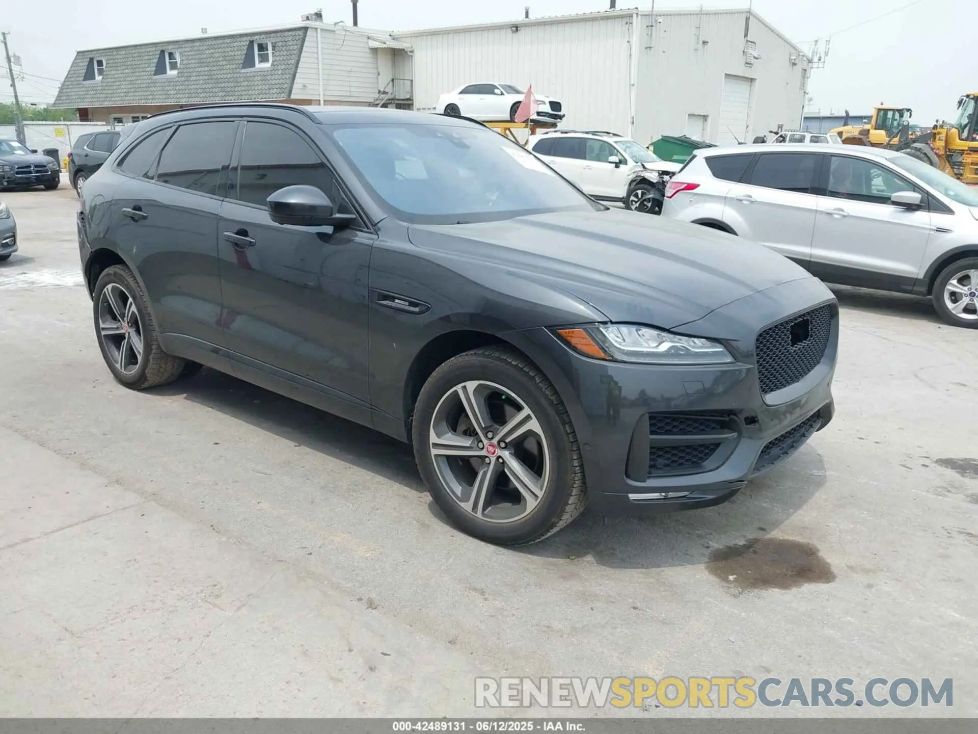 1 Фотография поврежденного автомобиля SADCL2GX3KA600791 JAGUAR F-PACE 2019
