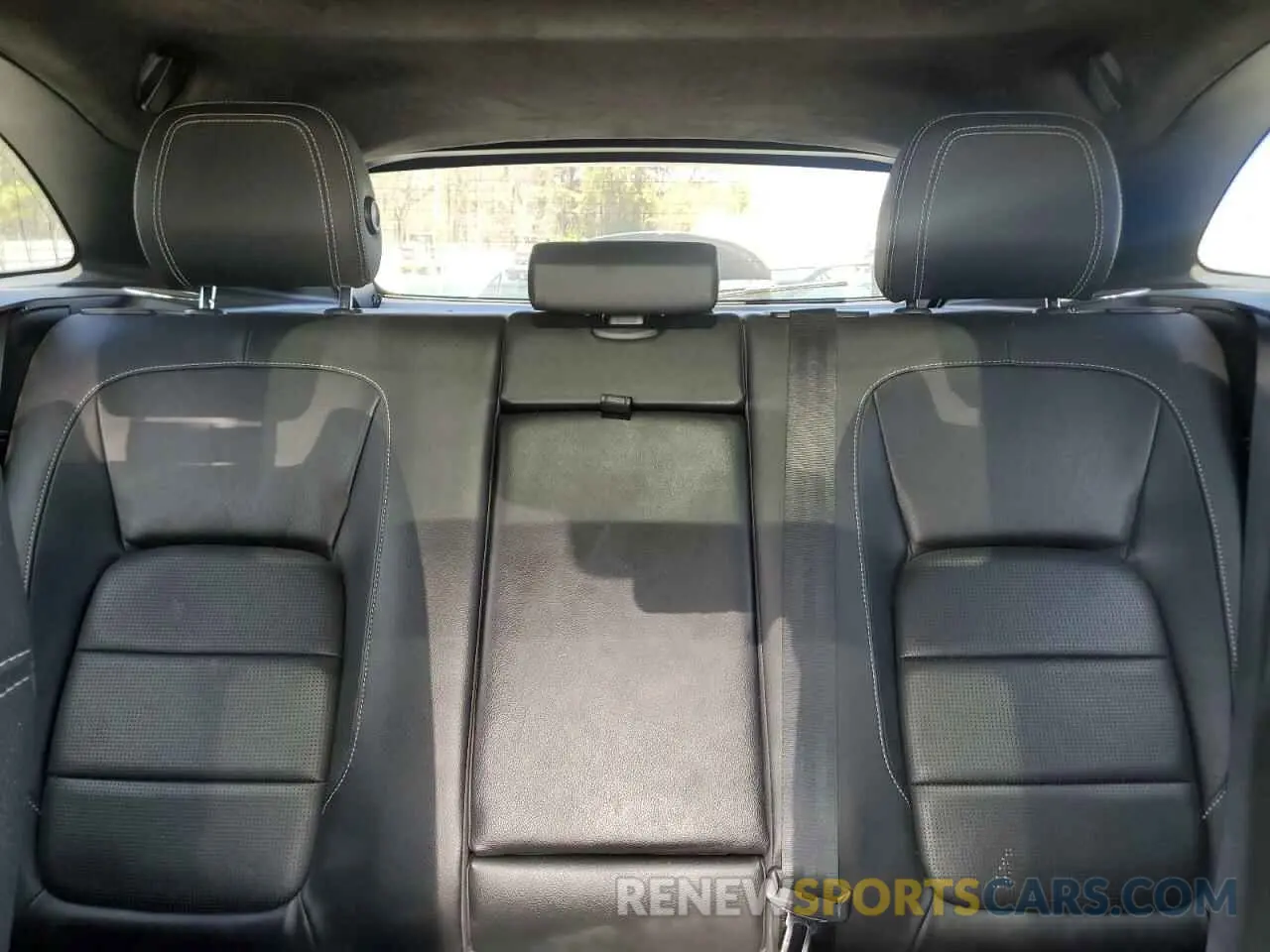 10 Photograph of a damaged car SADCL2GX6KA396147 JAGUAR F-PACE 2019