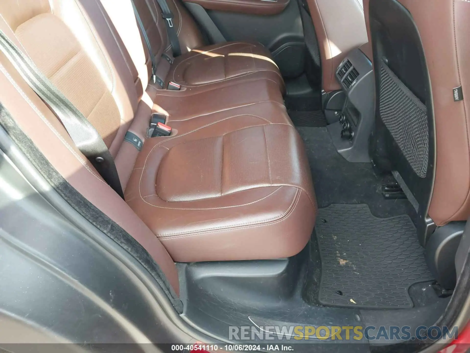 8 Photograph of a damaged car SADCM2FV2KA357049 JAGUAR F-PACE 2019