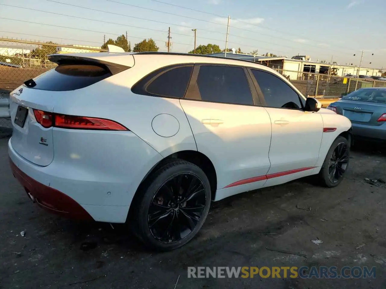 3 Фотография поврежденного автомобиля SADCM2FV2KA357519 JAGUAR F-PACE 2019