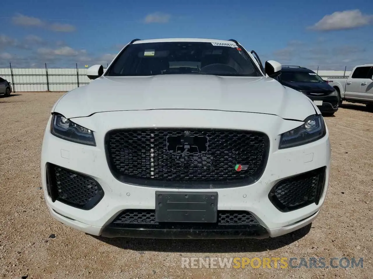 5 Фотография поврежденного автомобиля SADCM2FV2KA358900 JAGUAR F-PACE 2019