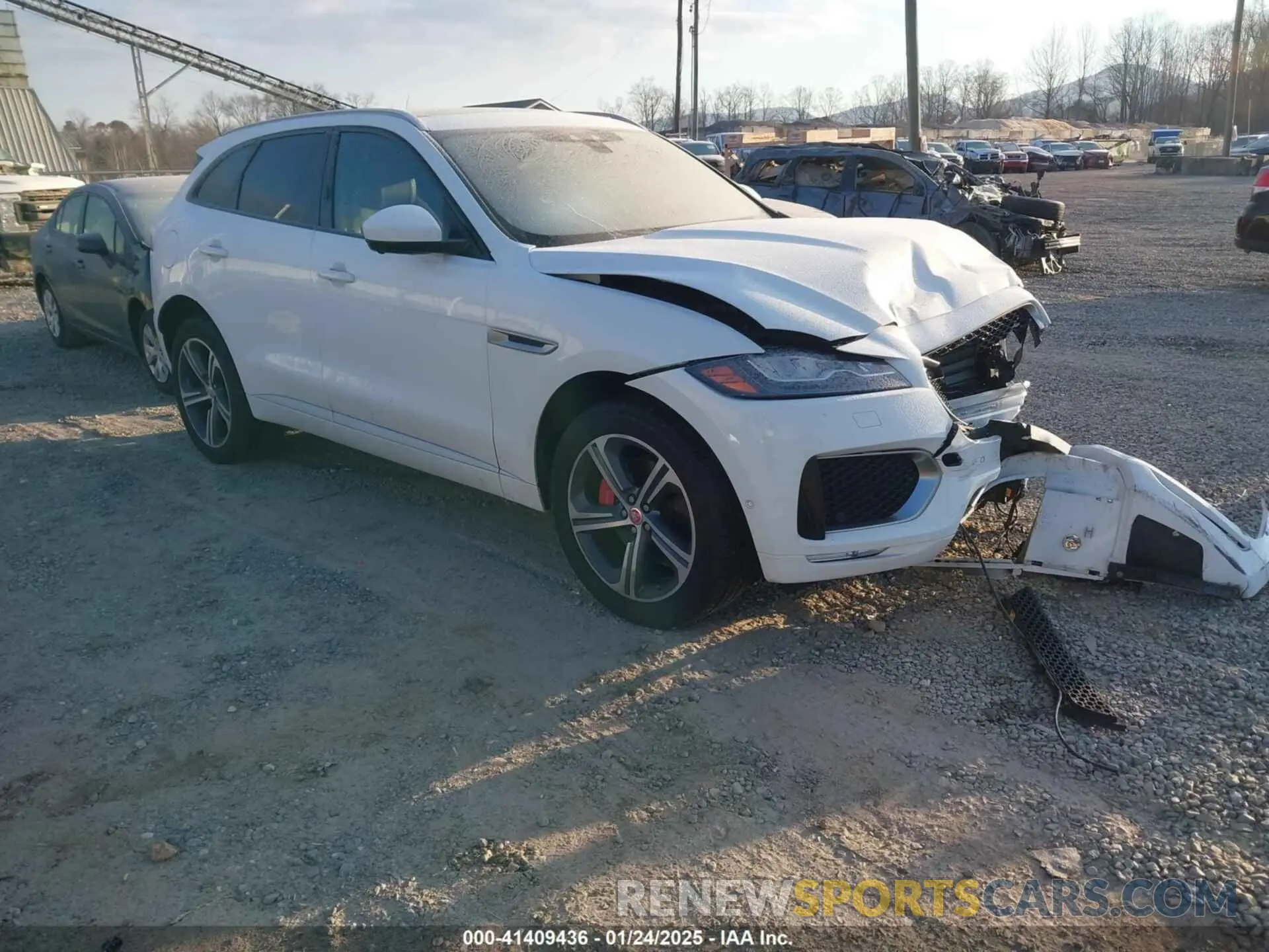 1 Фотография поврежденного автомобиля SADCM2FV2KA398507 JAGUAR F-PACE 2019