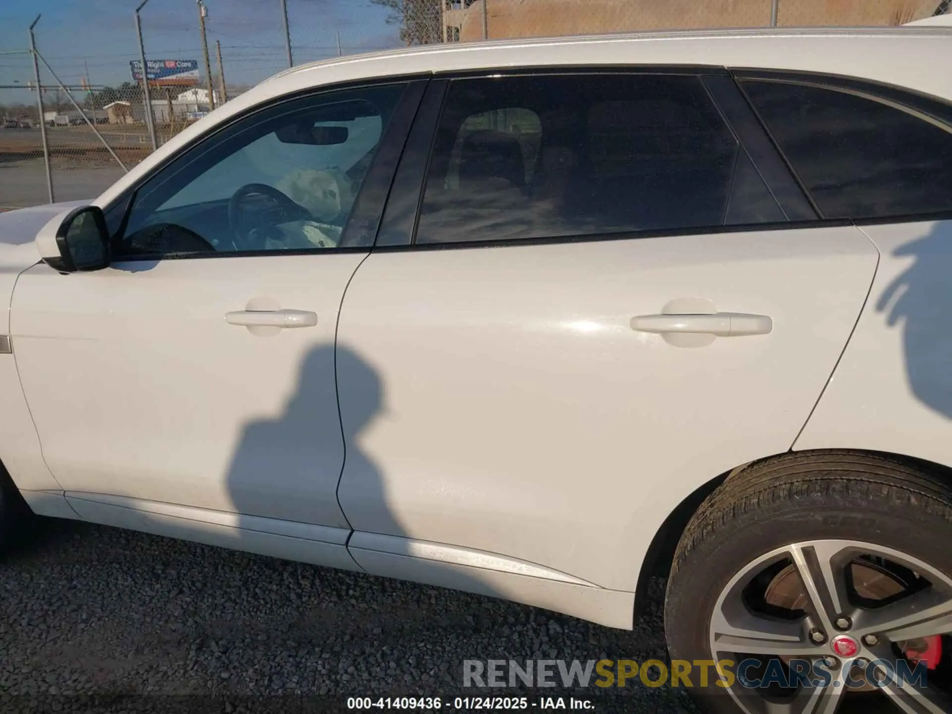 14 Фотография поврежденного автомобиля SADCM2FV2KA398507 JAGUAR F-PACE 2019