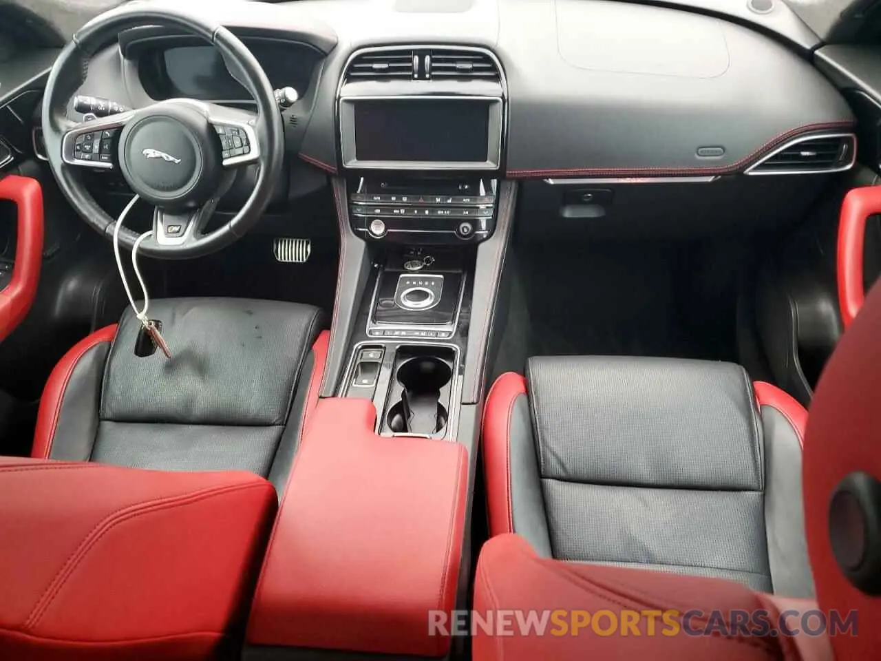 8 Photograph of a damaged car SADCM2FV5KA358051 JAGUAR F-PACE 2019