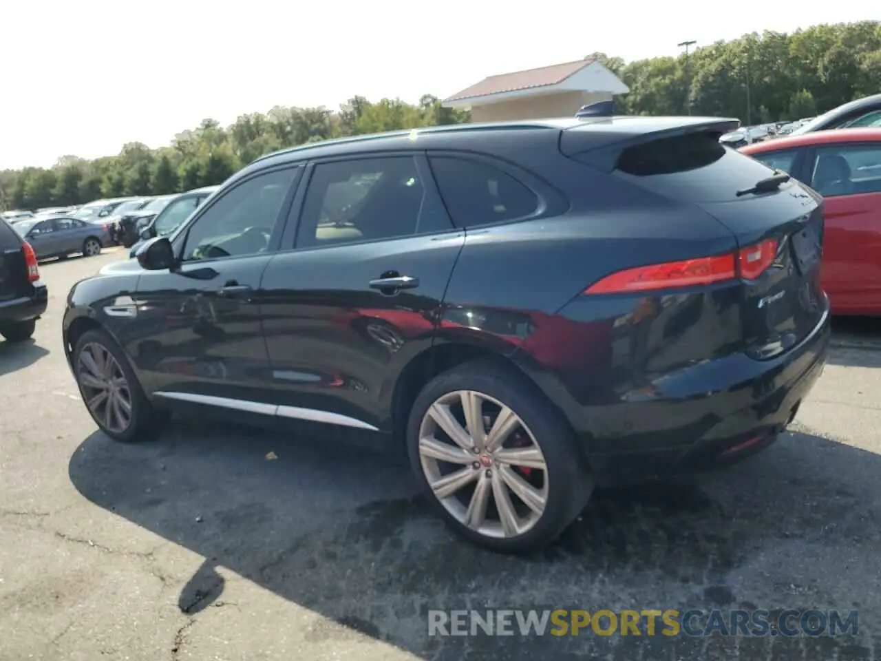 2 Фотография поврежденного автомобиля SADCM2FV8KA609726 JAGUAR F-PACE 2019