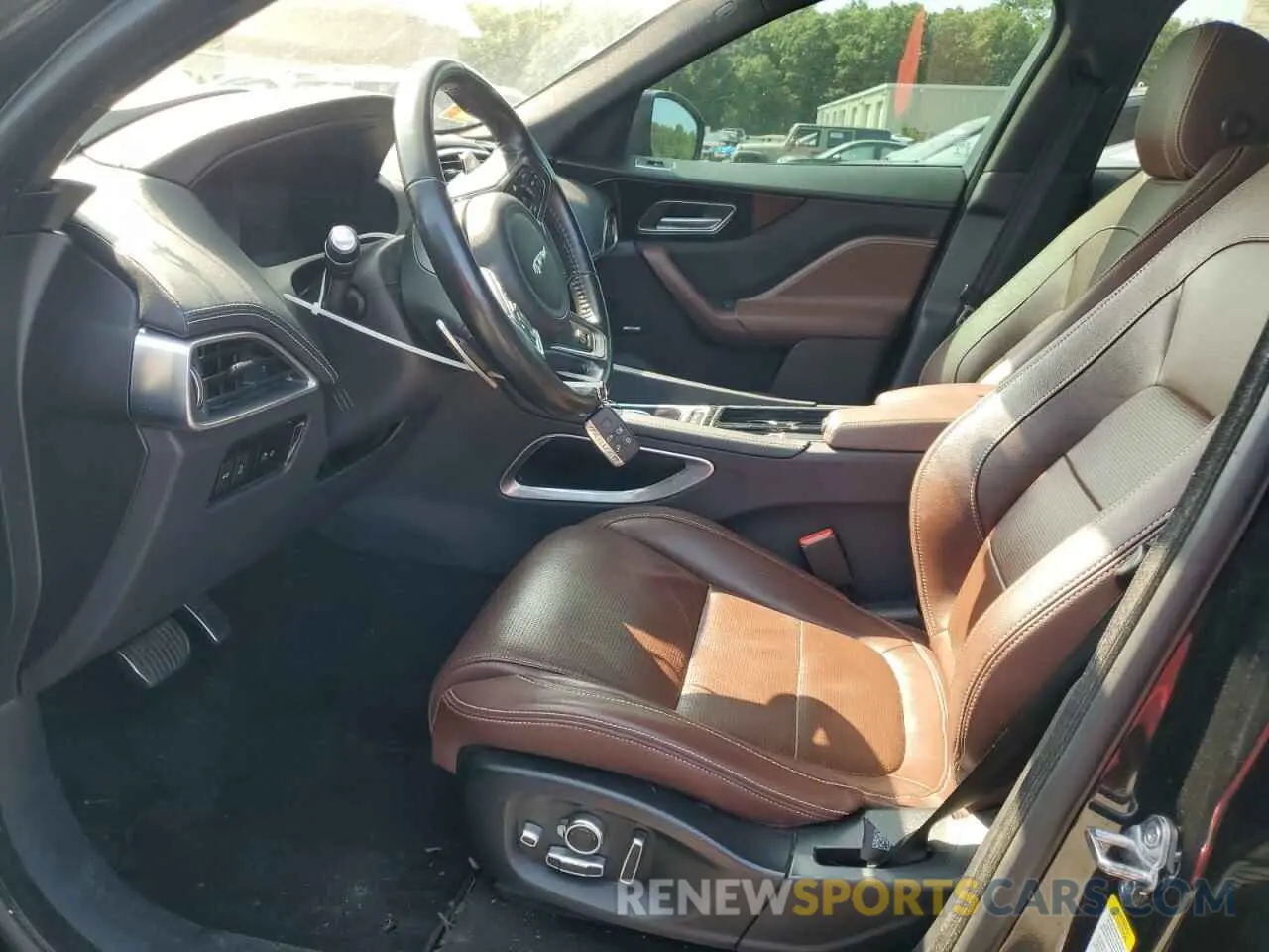 7 Фотография поврежденного автомобиля SADCM2FV8KA609726 JAGUAR F-PACE 2019