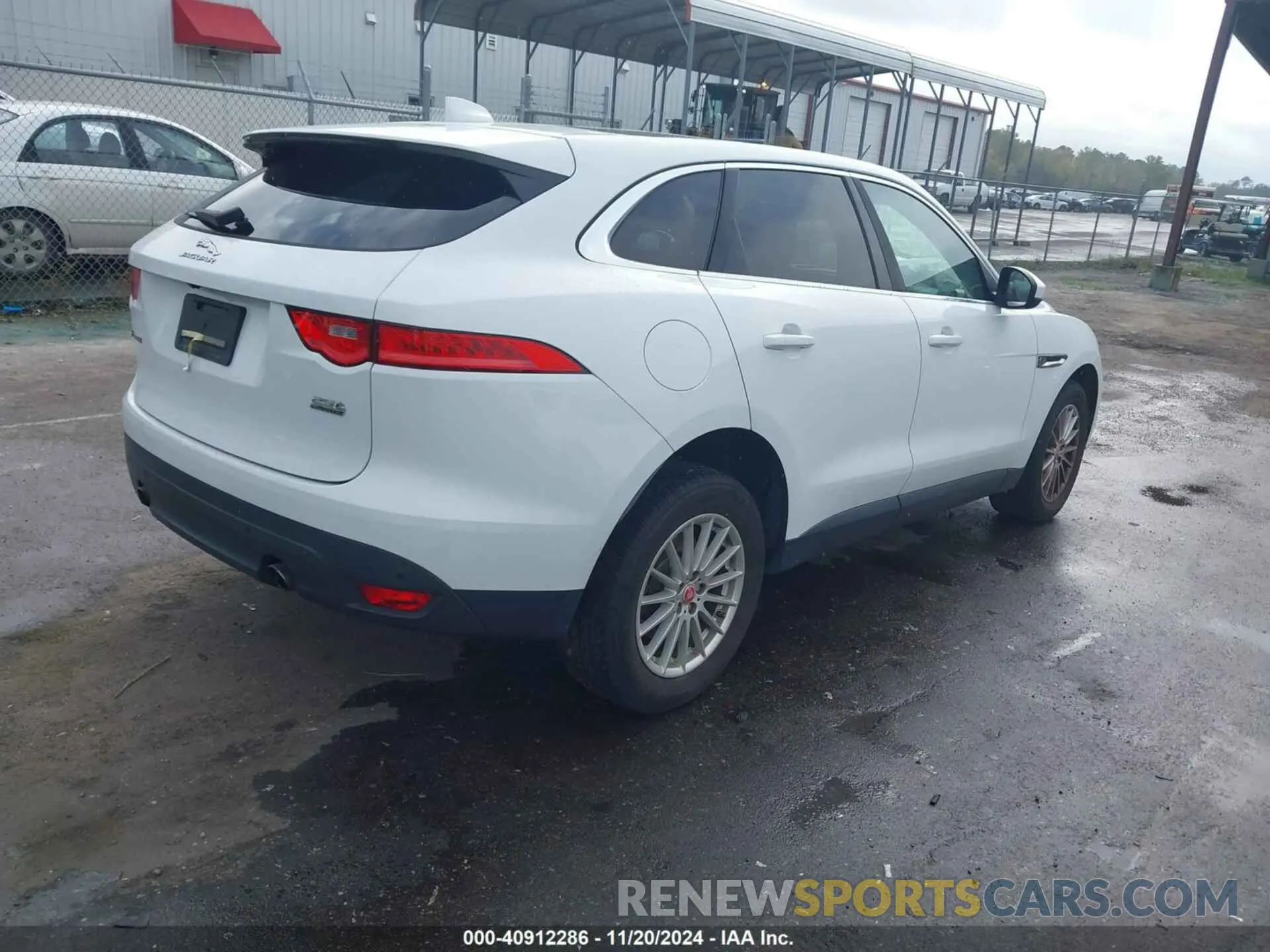 4 Фотография поврежденного автомобиля SADCS2FX0KA390106 JAGUAR F-PACE 2019
