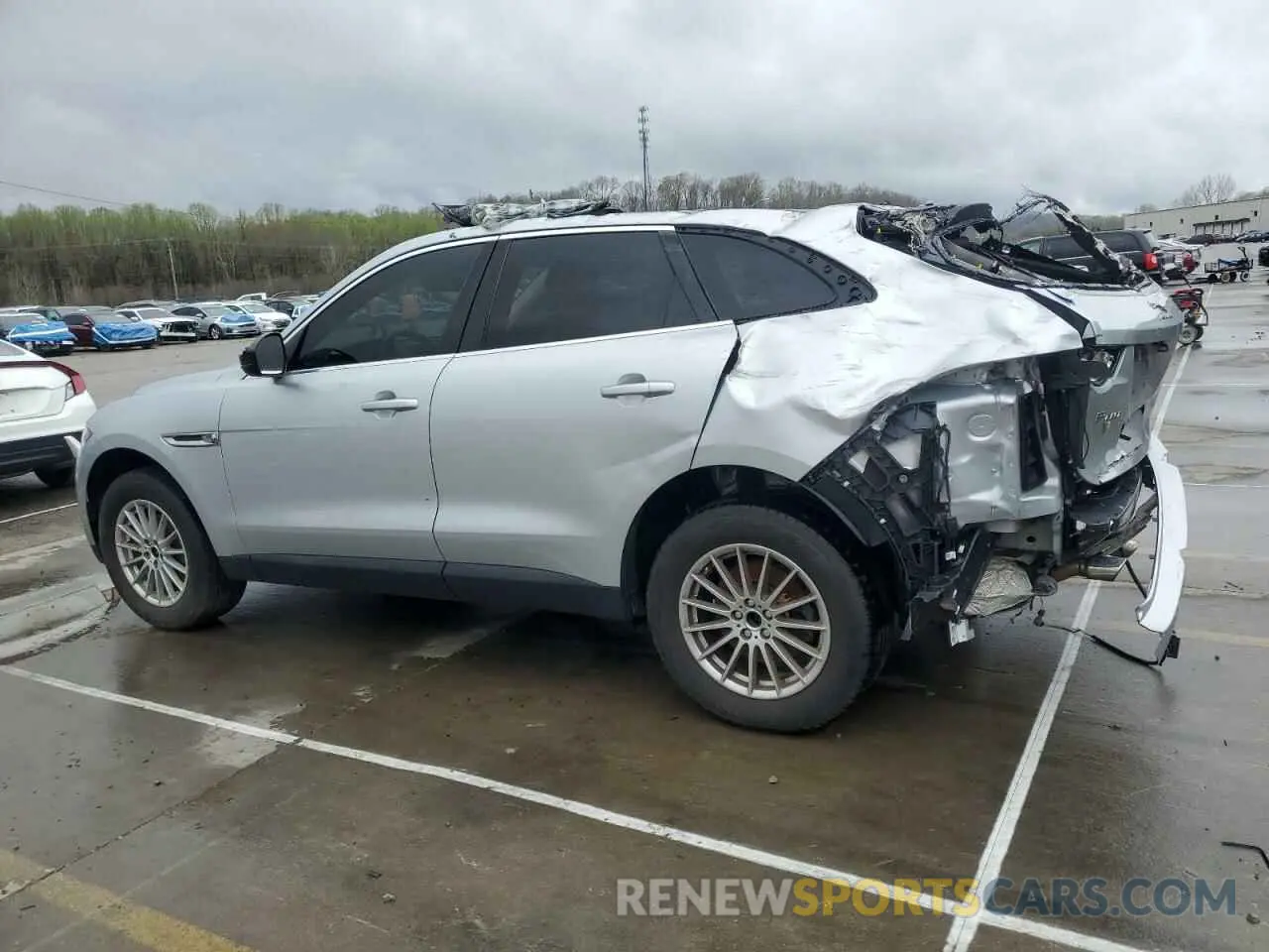 2 Фотография поврежденного автомобиля SADCS2FX3KA391475 JAGUAR F-PACE 2019
