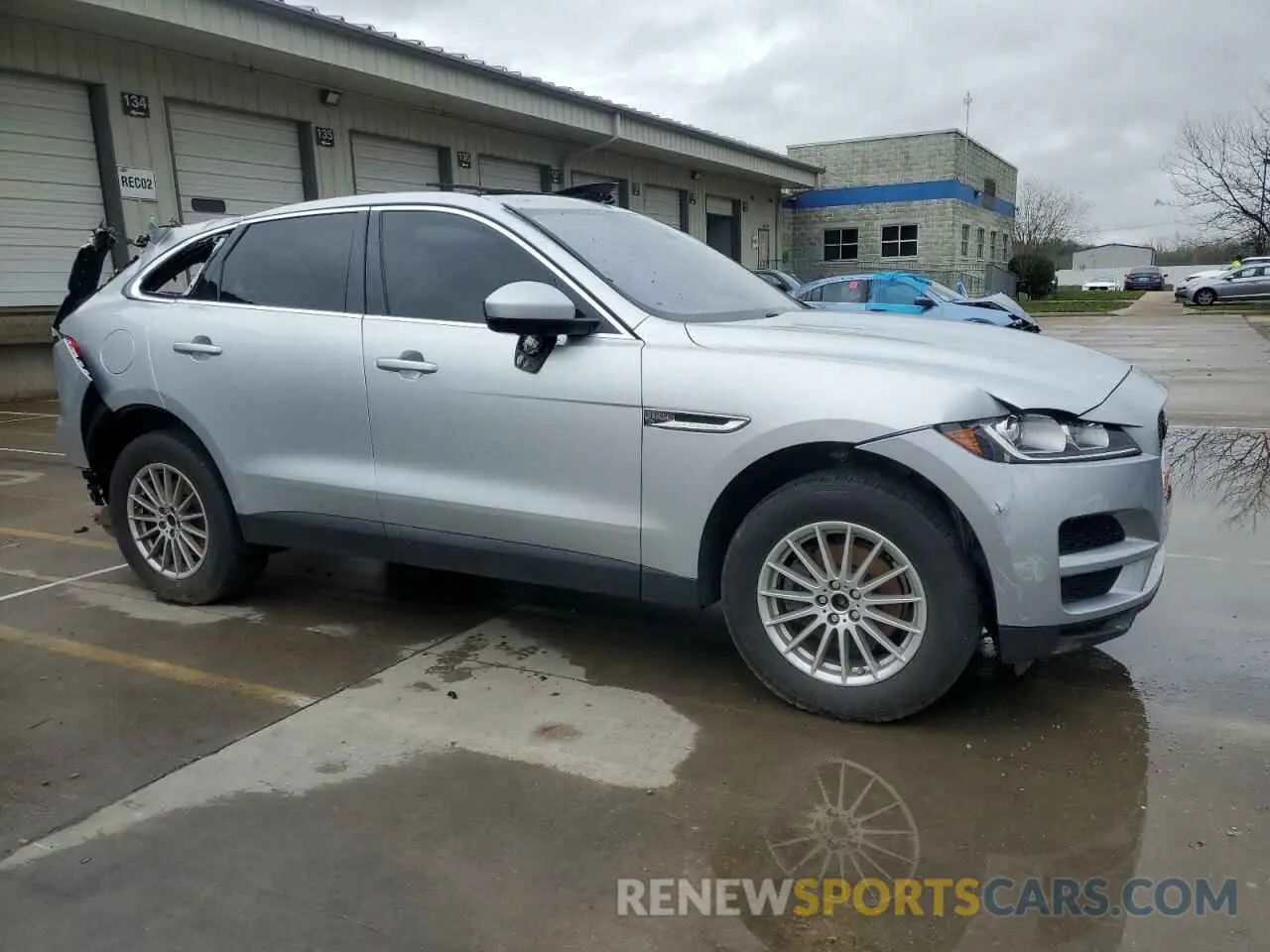 4 Фотография поврежденного автомобиля SADCS2FX3KA391475 JAGUAR F-PACE 2019