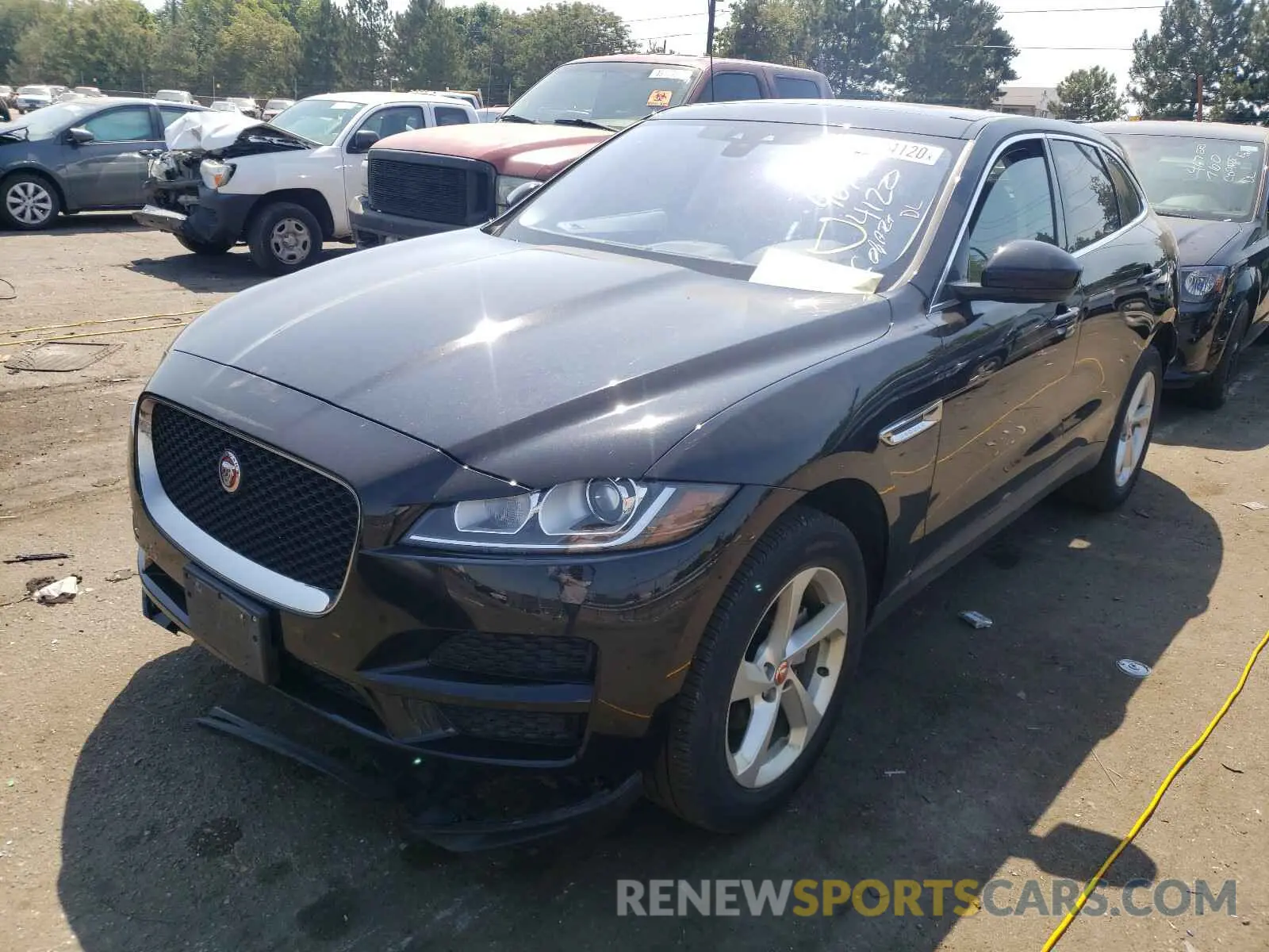 2 Photograph of a damaged car SADCS2FX6KA603124 JAGUAR F-PACE 2019