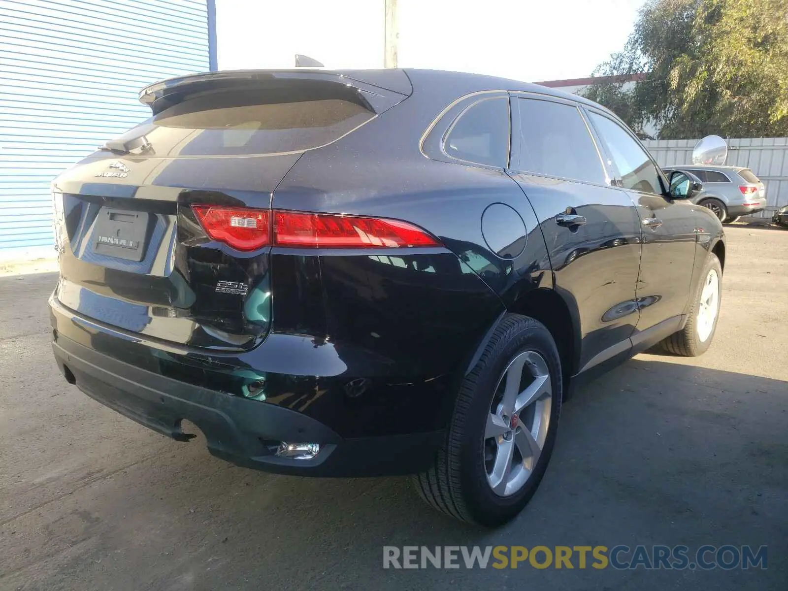 4 Photograph of a damaged car SADCJ2FX0LA644563 JAGUAR F-PACE 2020