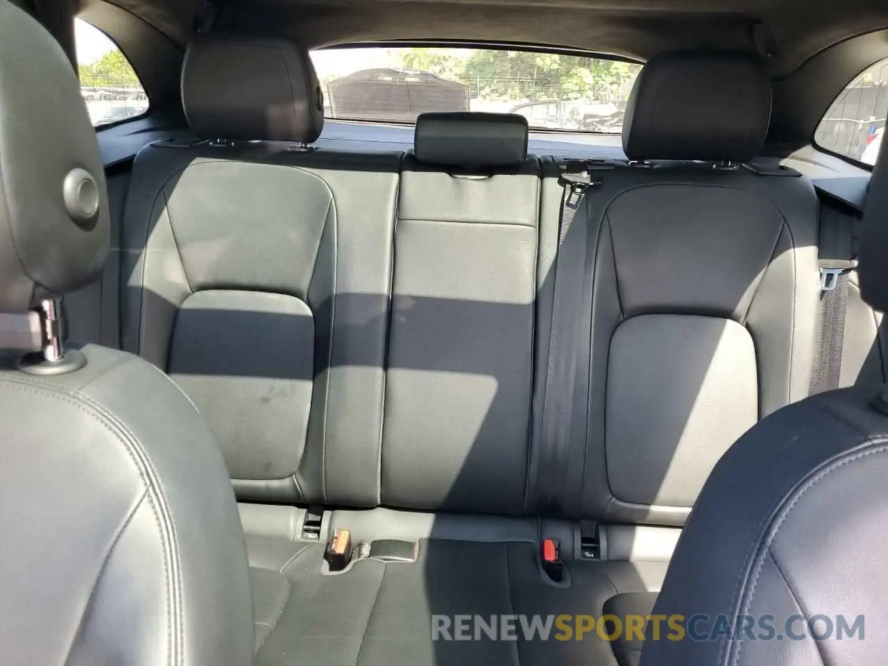 10 Photograph of a damaged car SADCJ2FX0LA646149 JAGUAR F-PACE 2020
