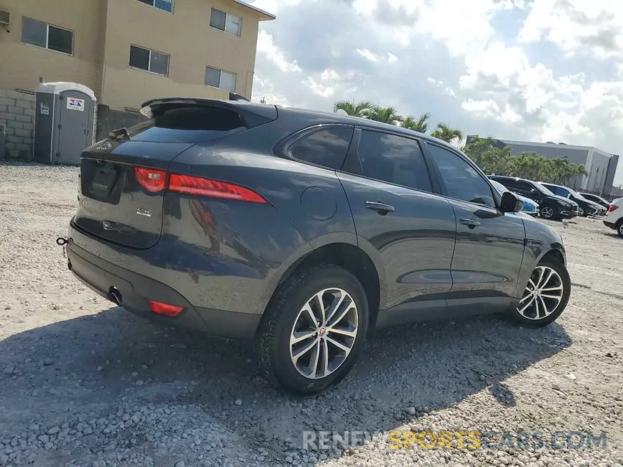3 Photograph of a damaged car SADCJ2FX0LA646149 JAGUAR F-PACE 2020