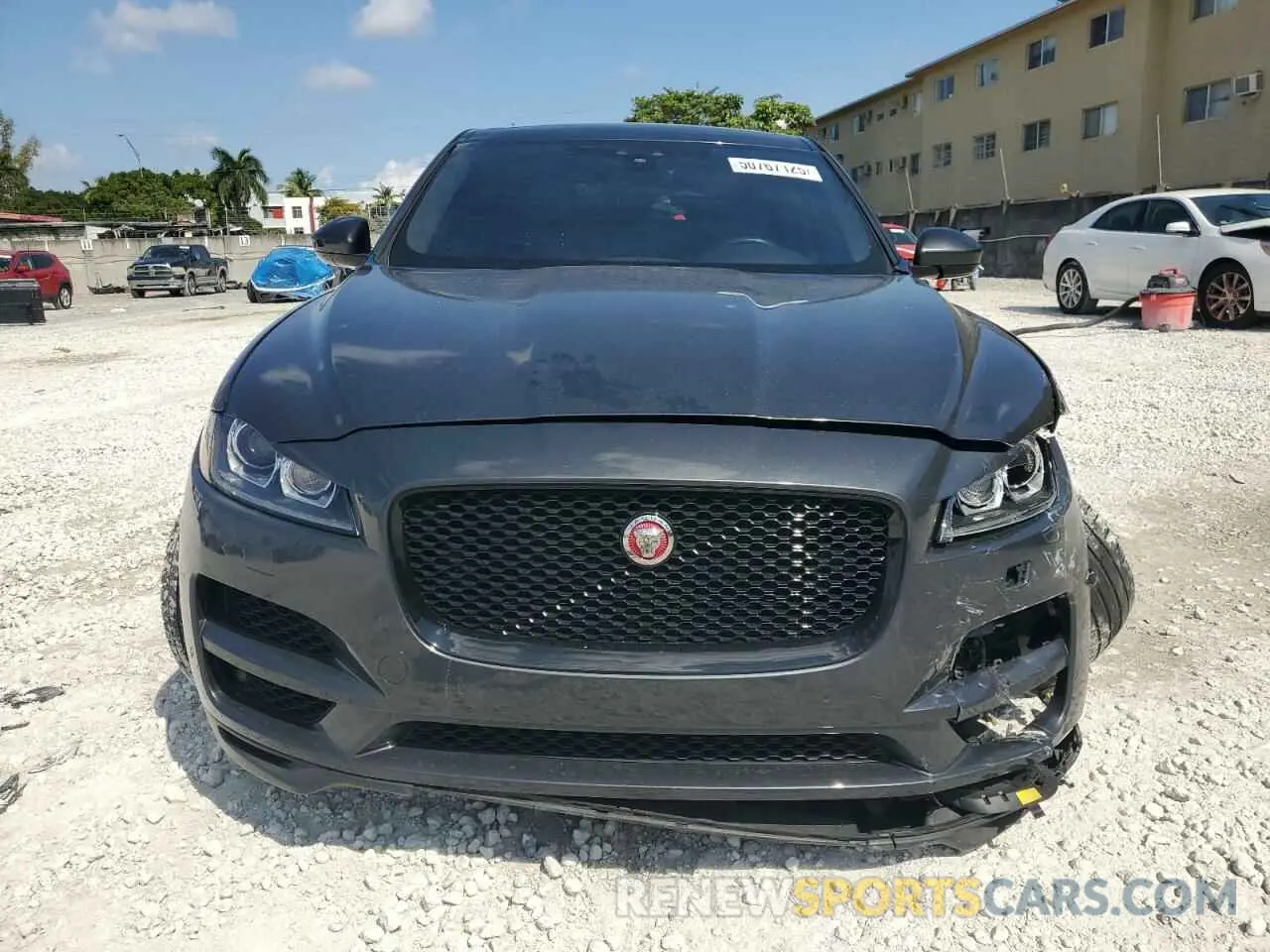 5 Photograph of a damaged car SADCJ2FX0LA646149 JAGUAR F-PACE 2020