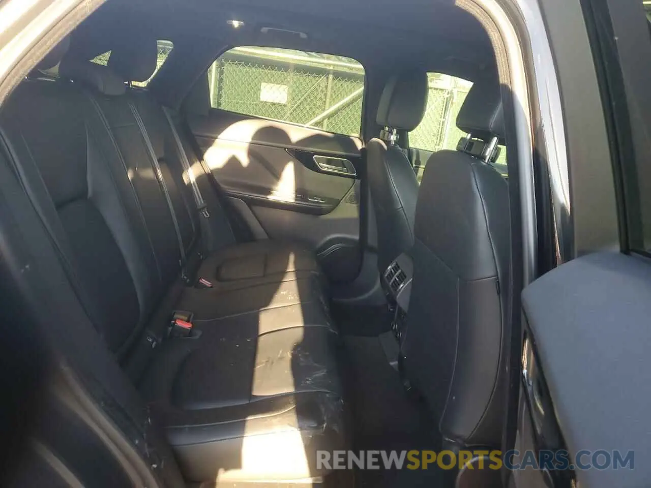 12 Photograph of a damaged car SADCJ2FX0LA660942 JAGUAR F-PACE 2020