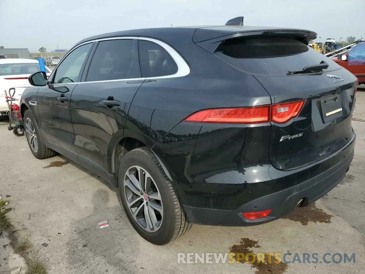 3 Фотография поврежденного автомобиля SADCJ2FX1LA647035 JAGUAR F-PACE 2020