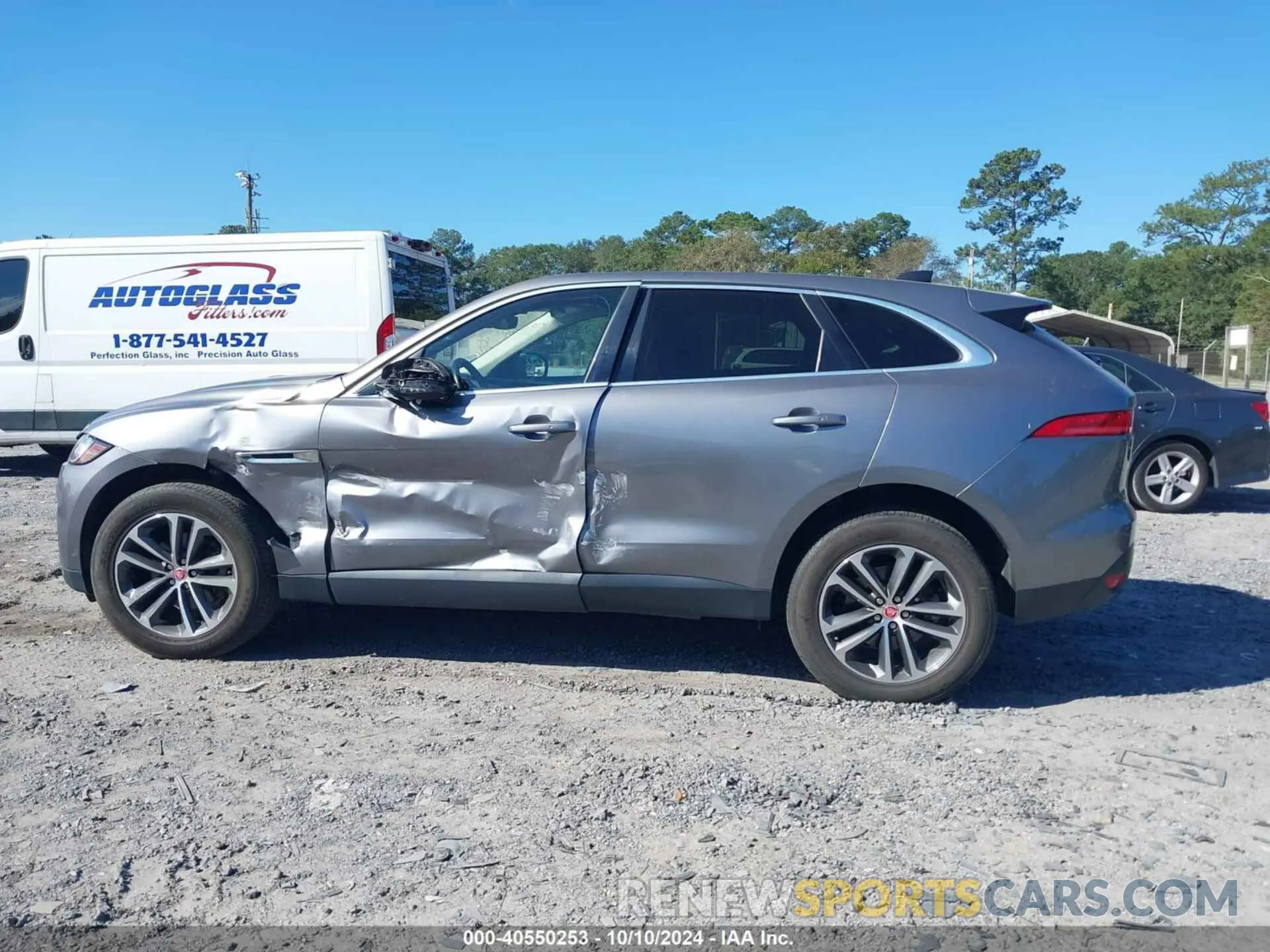 14 Photograph of a damaged car SADCJ2FX3LA631662 JAGUAR F-PACE 2020