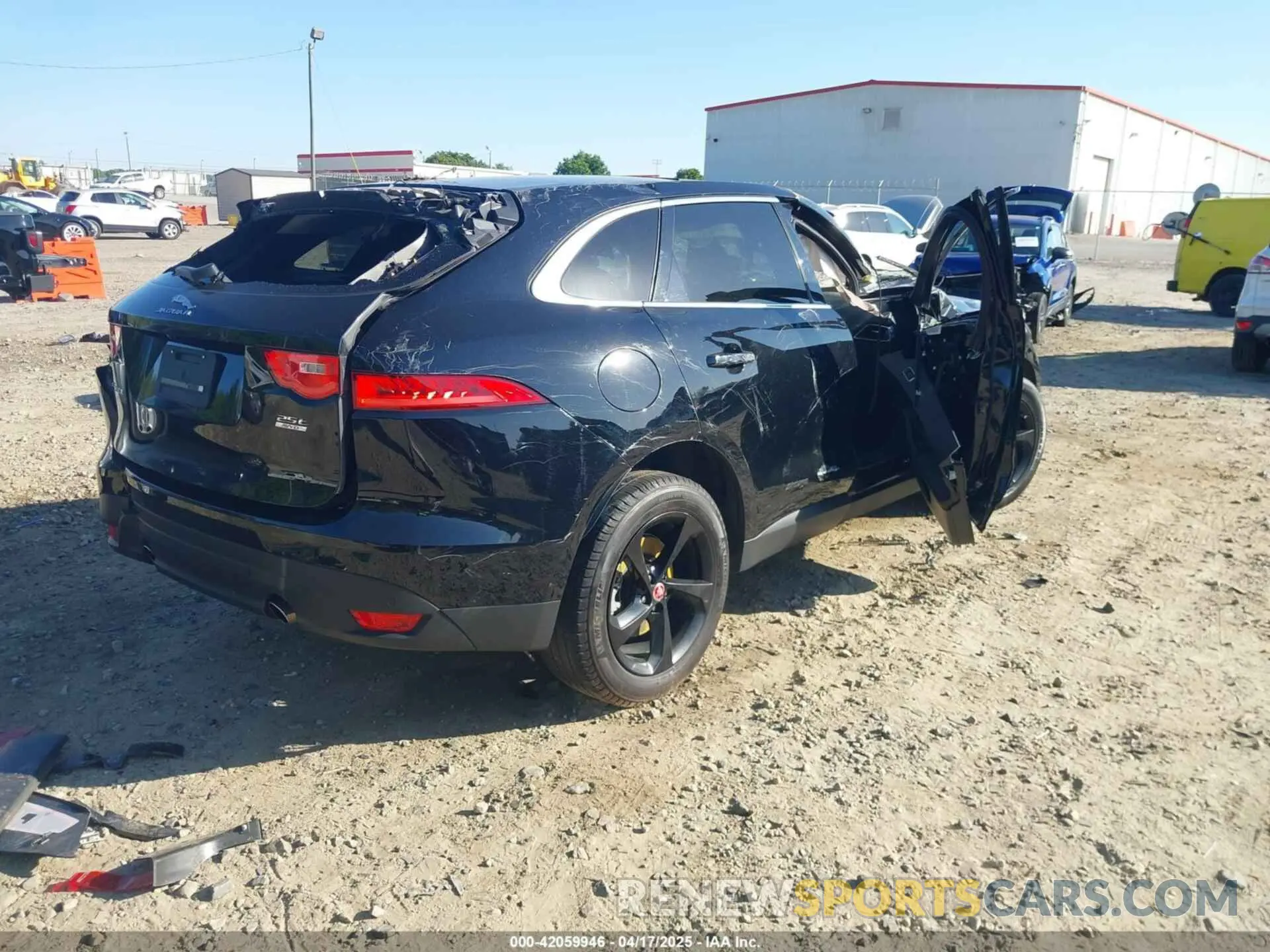 4 Фотография поврежденного автомобиля SADCJ2FX3LA643987 JAGUAR F-PACE 2020