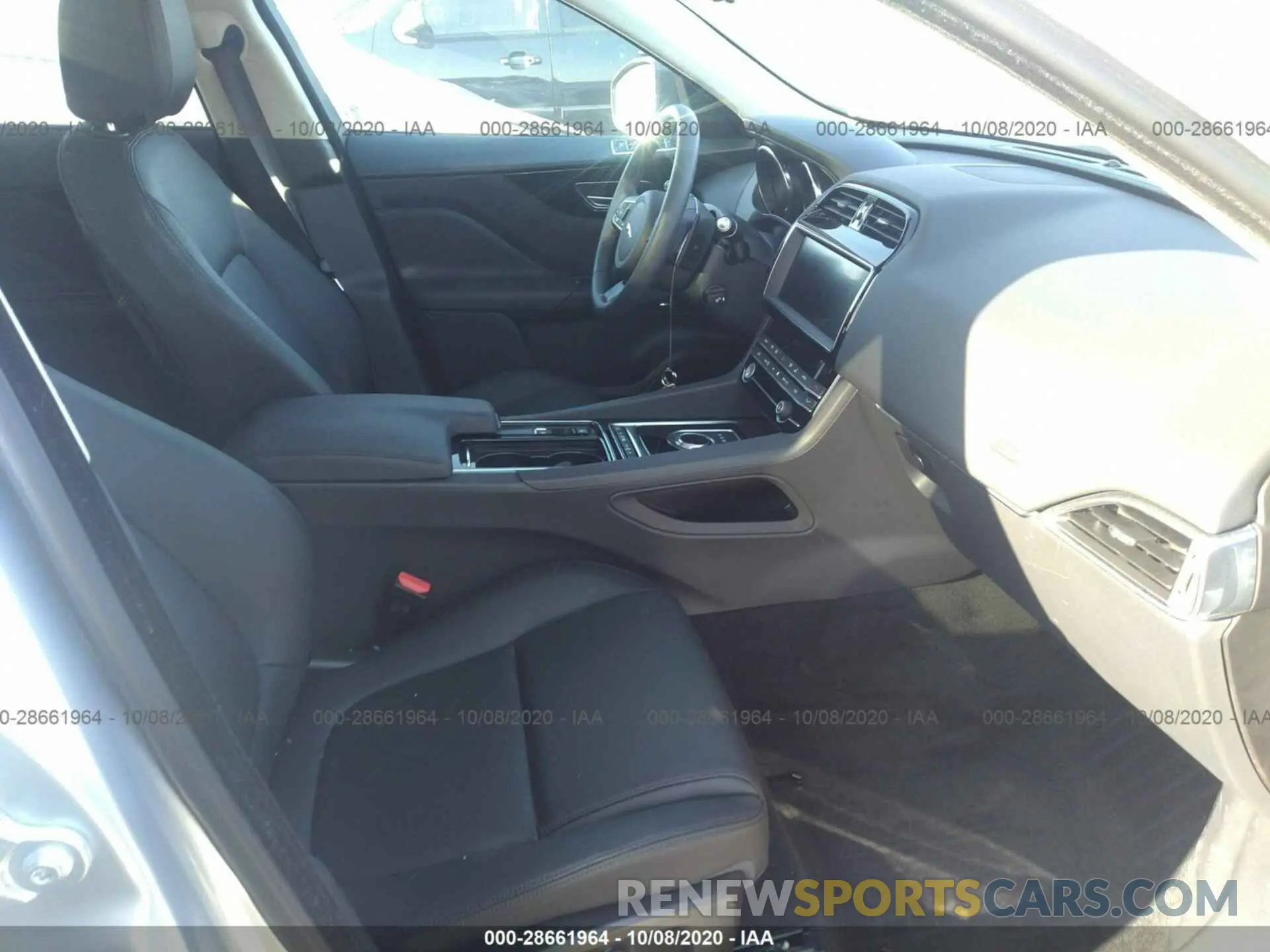 5 Photograph of a damaged car SADCJ2FX5LA617455 JAGUAR F-PACE 2020