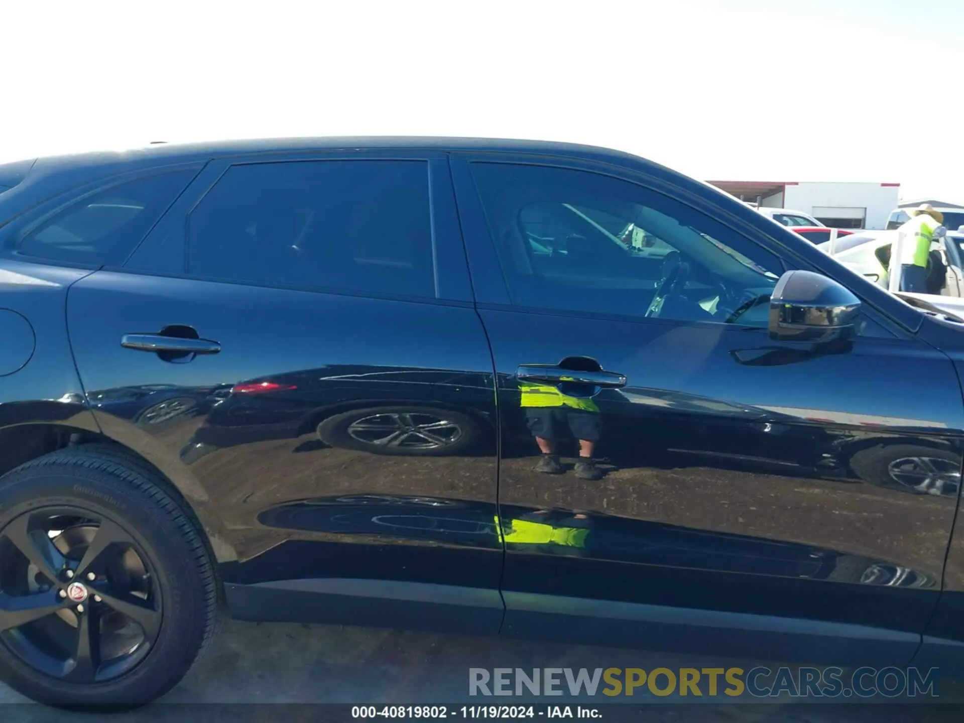 13 Photograph of a damaged car SADCJ2FX7LA626514 JAGUAR F-PACE 2020