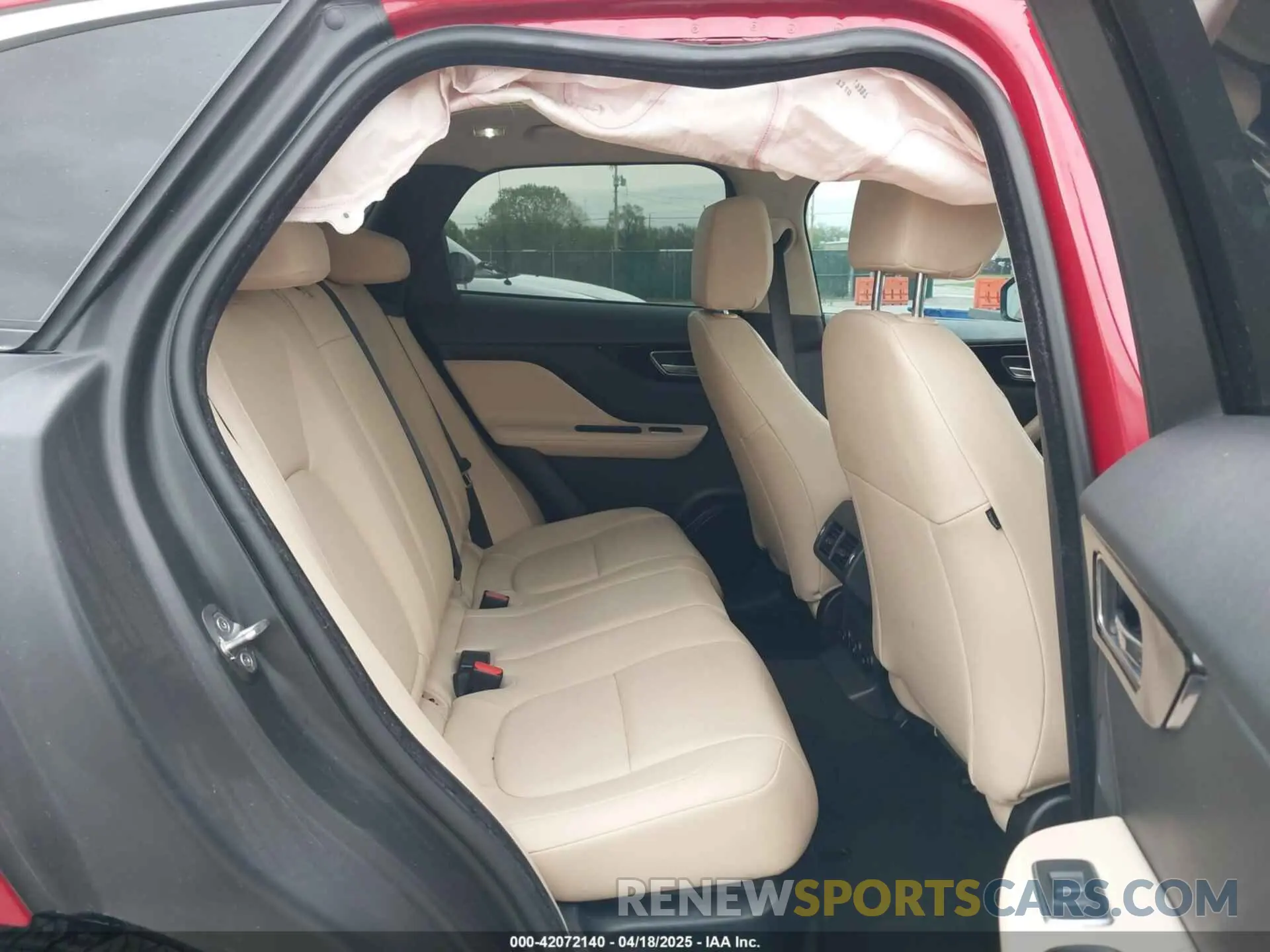 8 Фотография поврежденного автомобиля SADCJ2FX8LA632113 JAGUAR F-PACE 2020