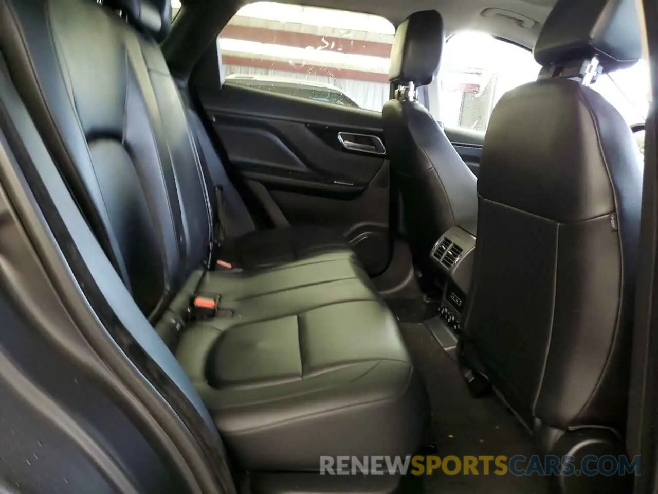 11 Photograph of a damaged car SADCJ2FX9LA649485 JAGUAR F-PACE 2020